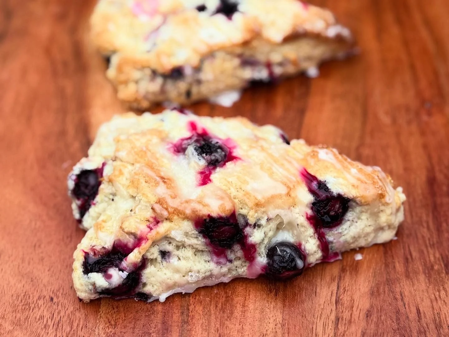 Sourdough Blueberry Lemon Scones (2ct)