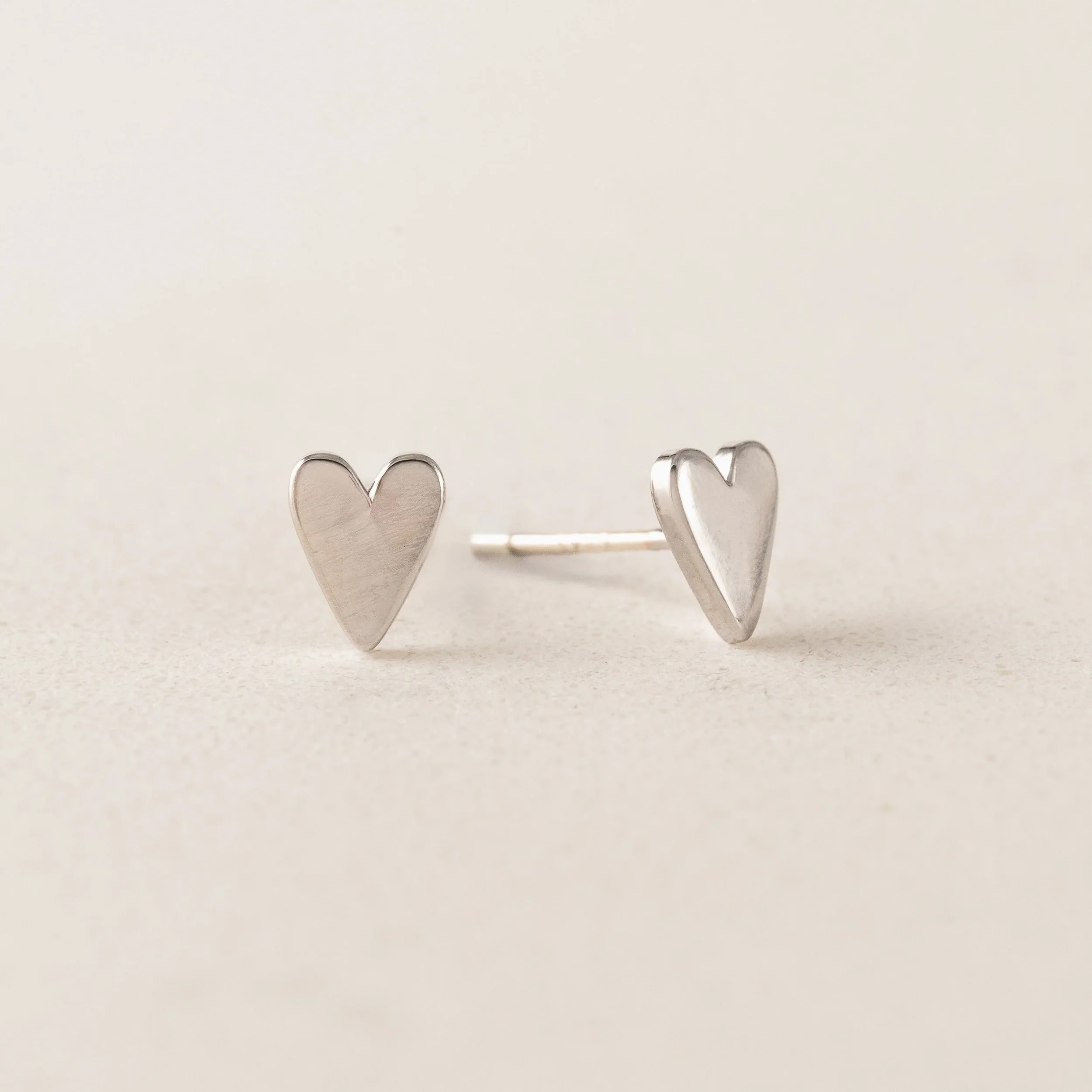 Everly Heart Stud Earrings - Lover's Tempo