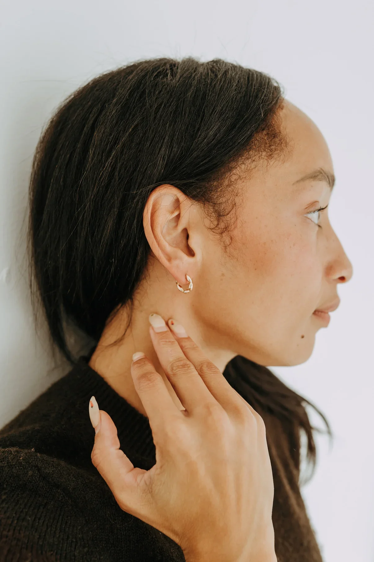 SRC Marquise Huggies 7.webp