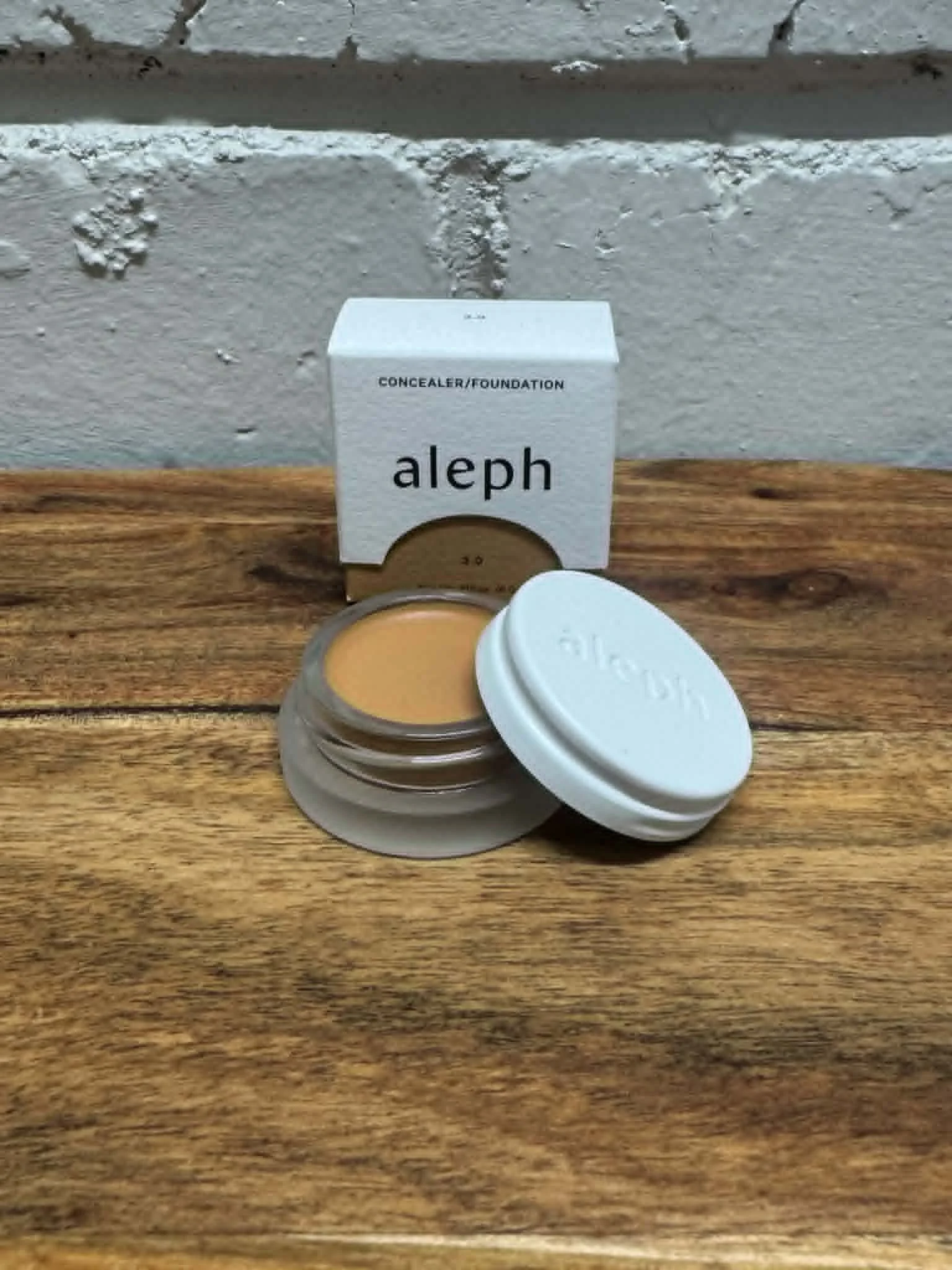 Concealer Foundation 3.0 Medium / Tan - 6gm - Aleph Beauty