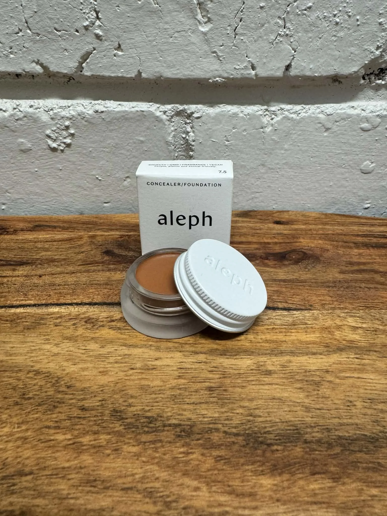 Concealer Foundation 7.5 Warm / Dark - 6gm - Aleph Beauty