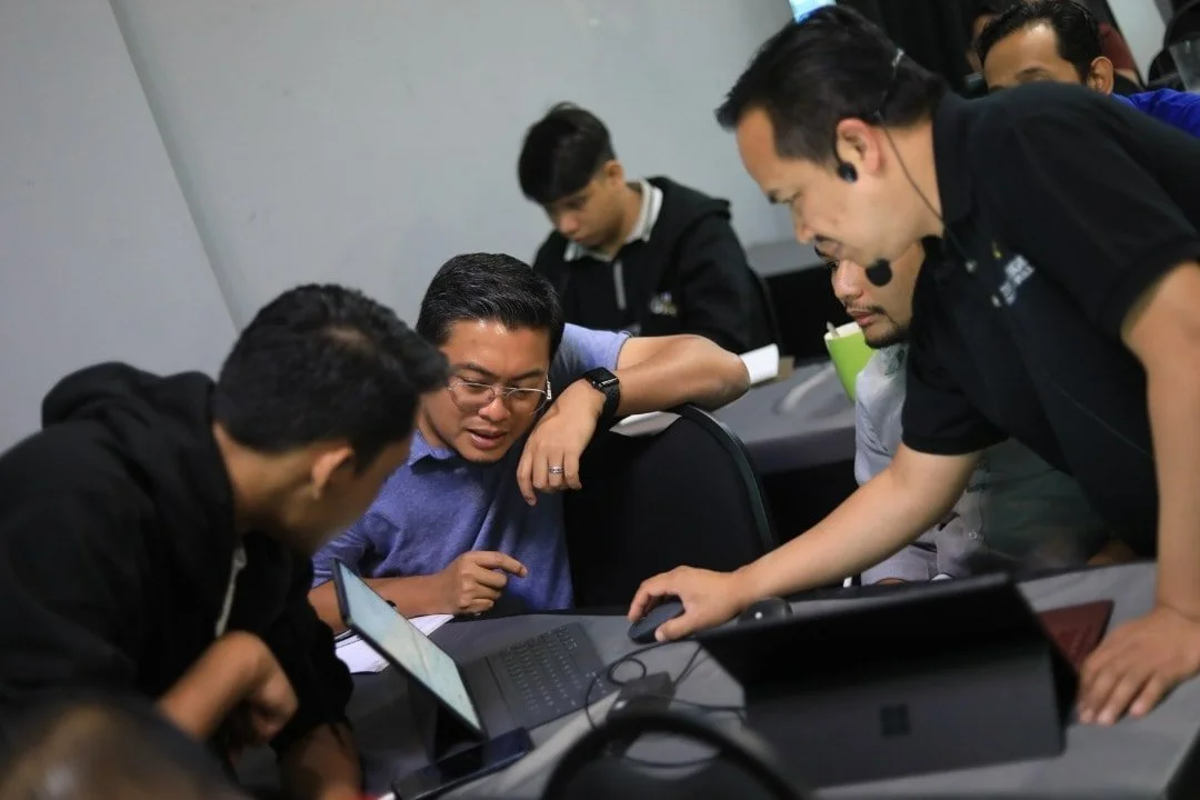 Global Investing Class 2020 AAA.jpg