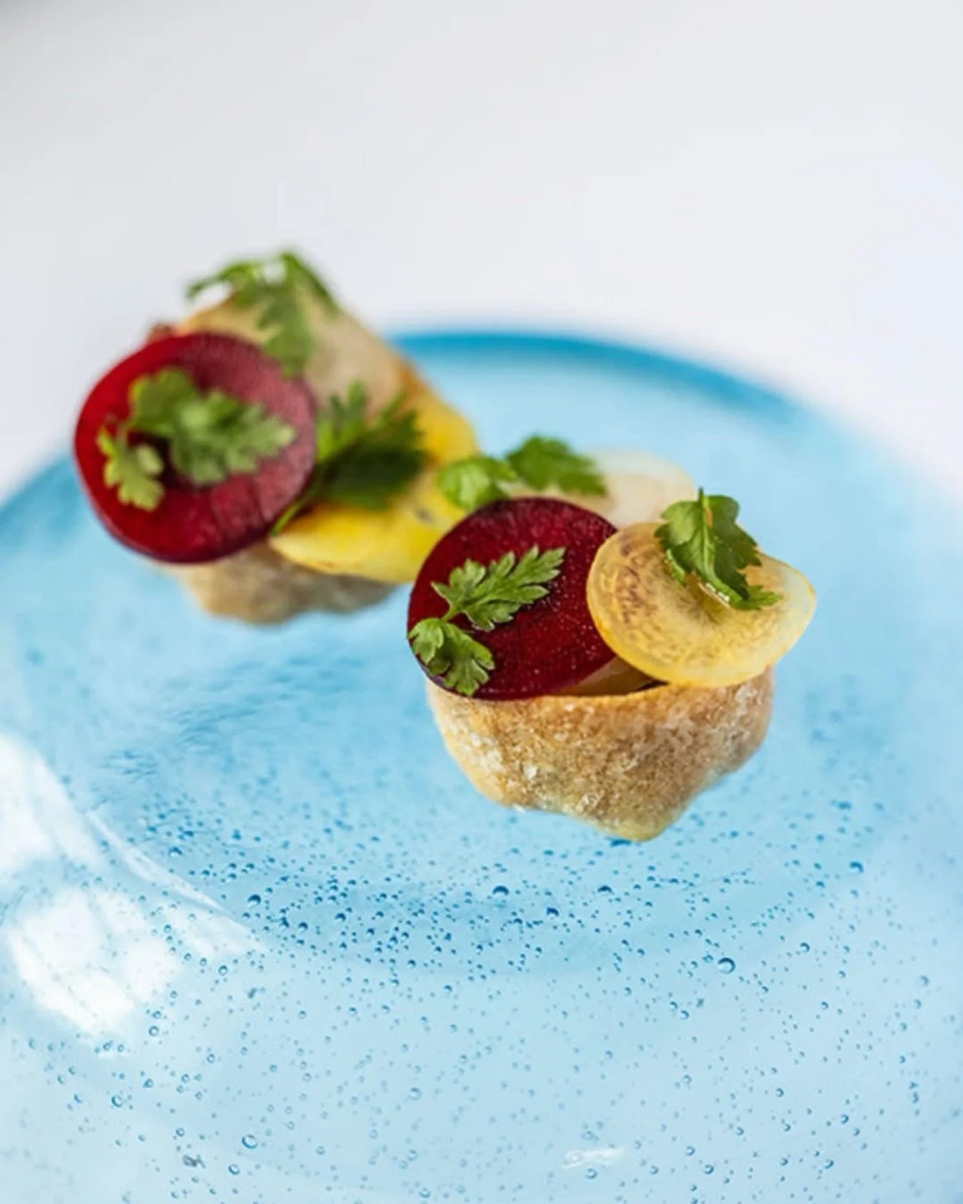 En lille p&aring;mindelse om vores hyggelige onsdage 

Har I husket vores onsdagsoplevelse hos Det Bl&aring; Tog? 

Hver onsdag byder vi p&aring; en stemningsfuld aften med en 3-retters surprise-menu, skabt ud fra s&aelig;sonens bedste r&aring;varer 