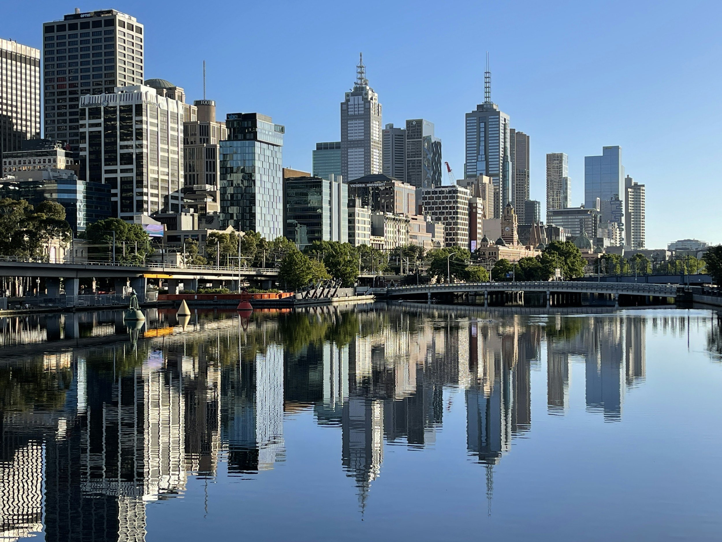 Accorto Electrical provides commercial electrical services throughout the Melbourne CBD for office tenancies, retail fitouts, hospitality venues