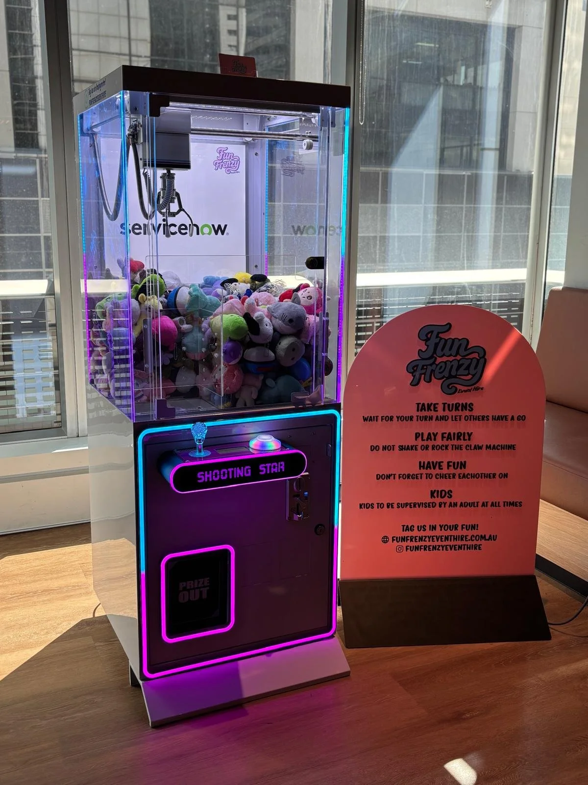 Medium Claw Machine.jpeg