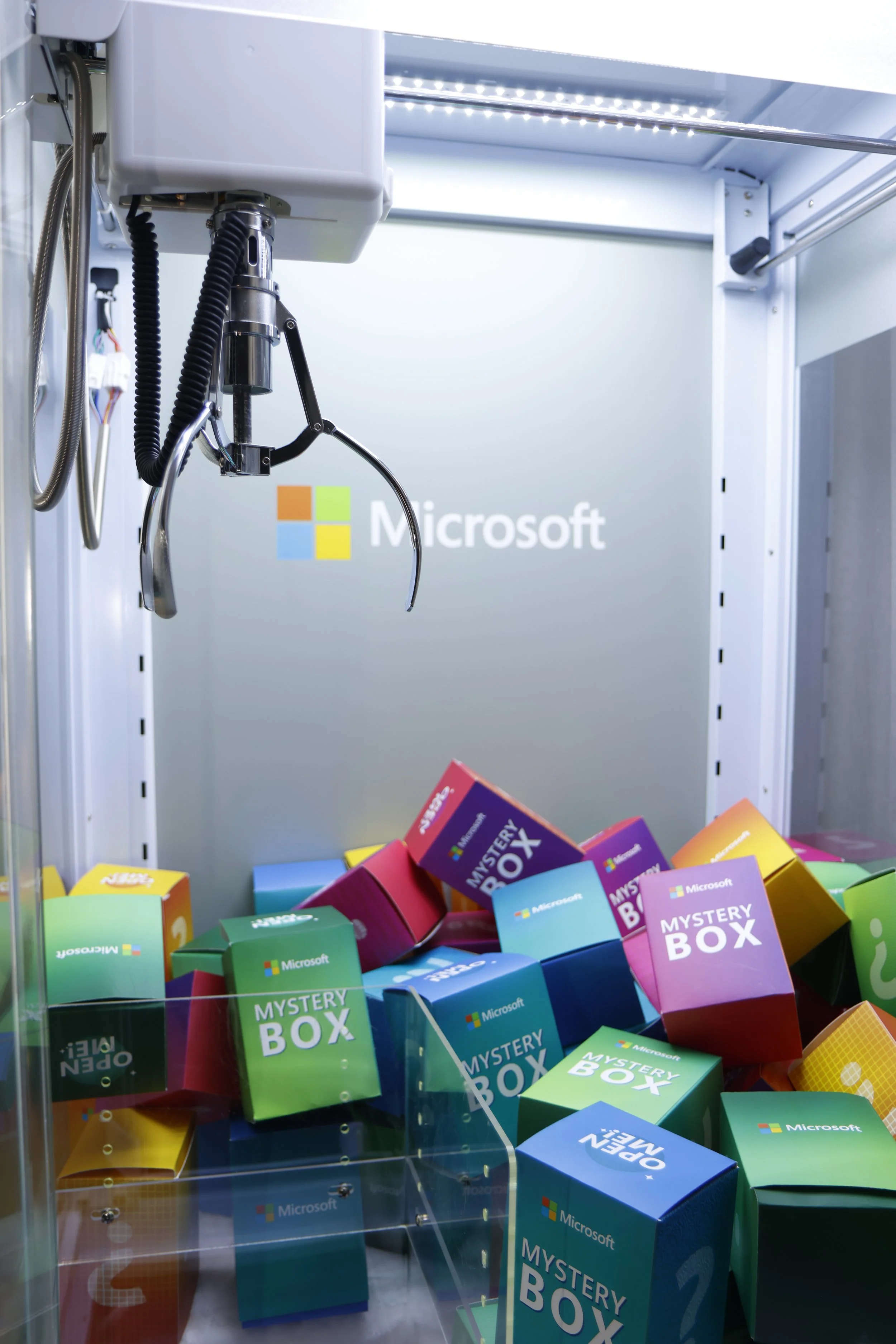 MICROSOFT Claw Machine Activation 2.JPG