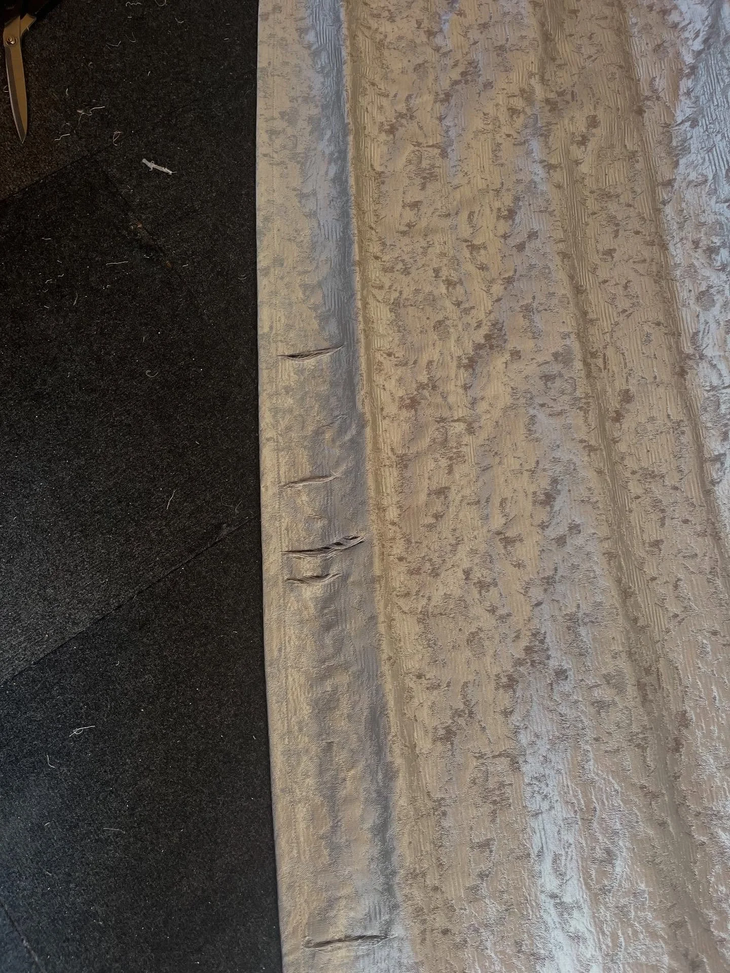 These curtains had a run in with the sunshine ☀️ so my client found a beautifully wide trim which I&rsquo;ve covered the damage with and then lines them for future prevention. That will do the trick! 😎☀️😍