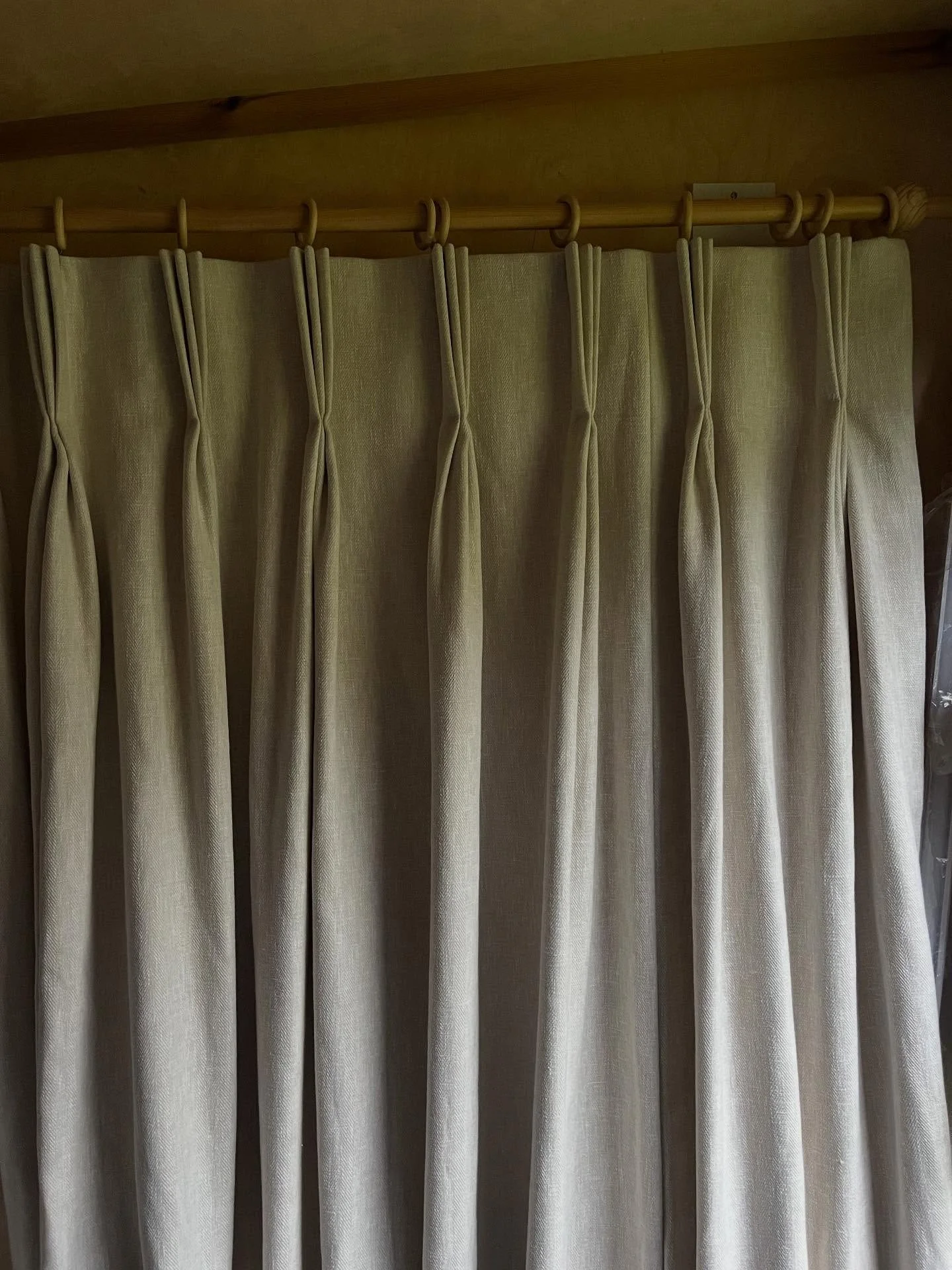 Sometimes plain and simple is the way to go ❤️😘🥰 #triplepleat #curtains #plainandsimple