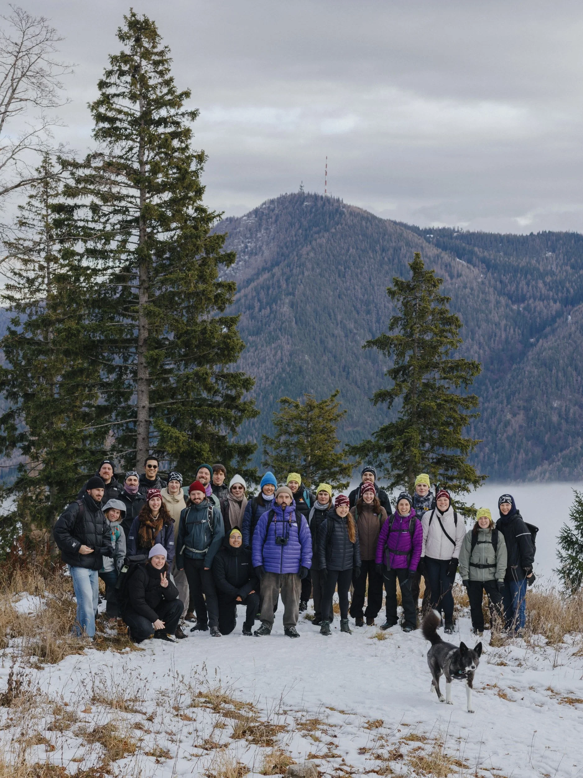 20251207_everyseason_arcteryx_hike_LoRes_150dpi_noneisreal.at50.jpg