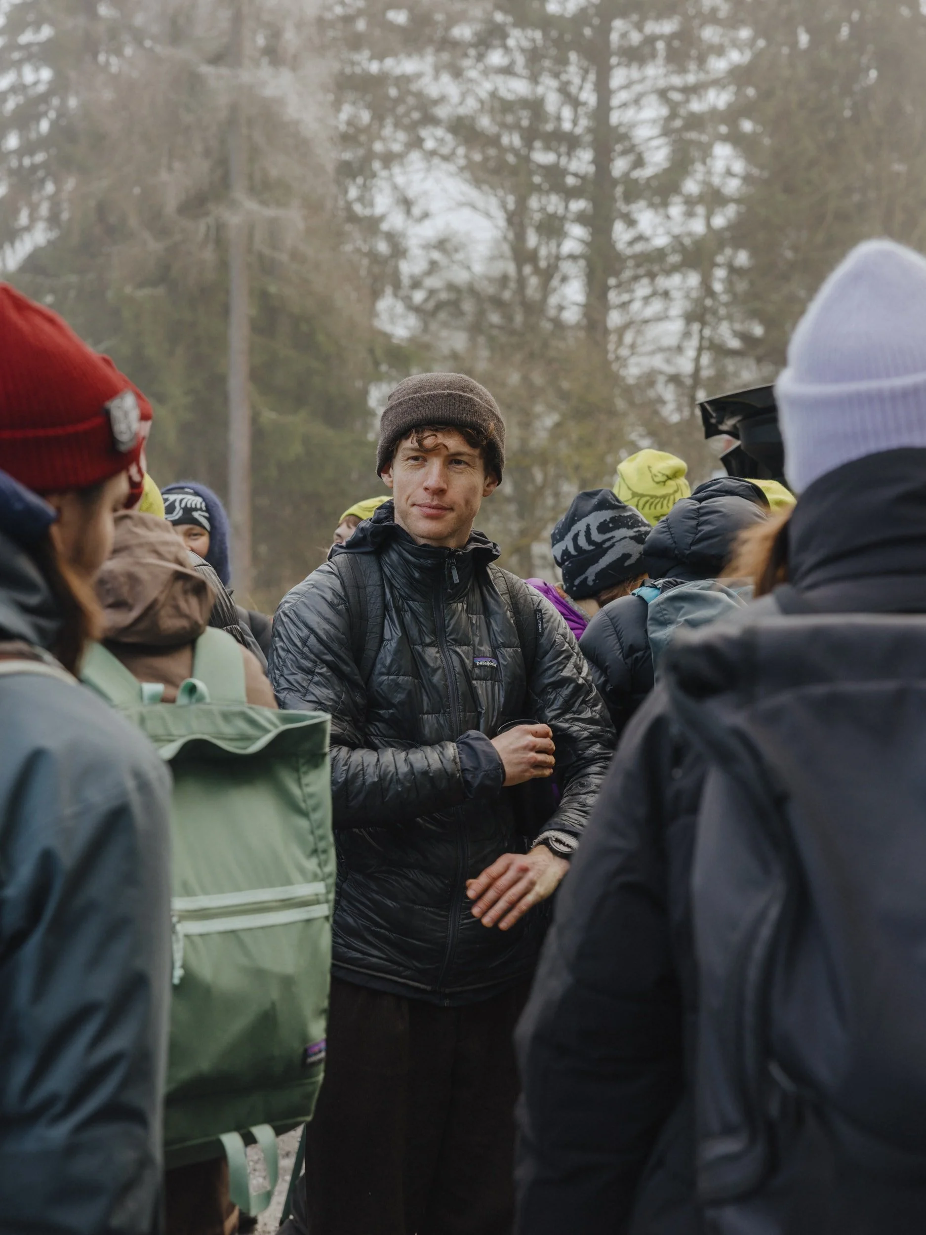 20251207_everyseason_arcteryx_hike_LoRes_150dpi_noneisreal.at74.jpg