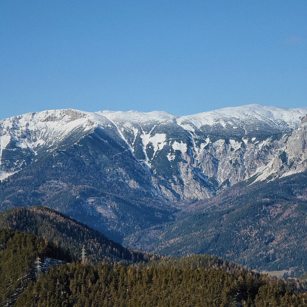 everyseason-events-group-hike-arcteryx-3.jpg