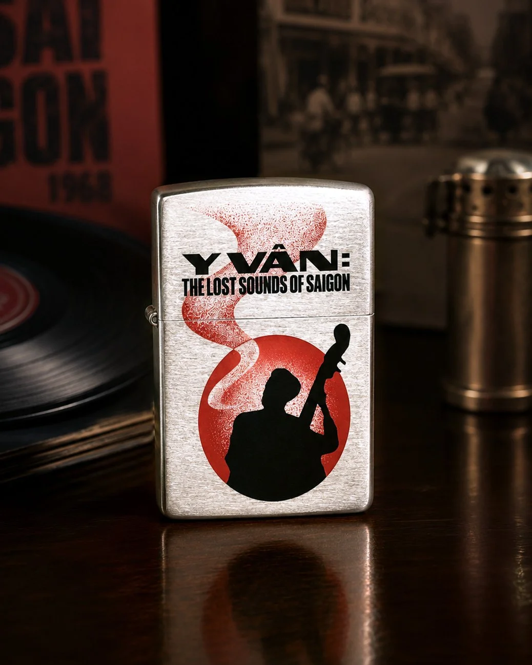 Y Vân Lighter | Brushed Chrome