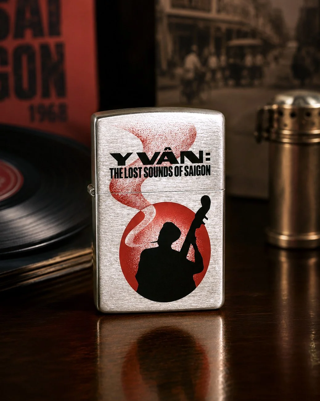 Y Vân Zippo | Classic Brushed Chrome