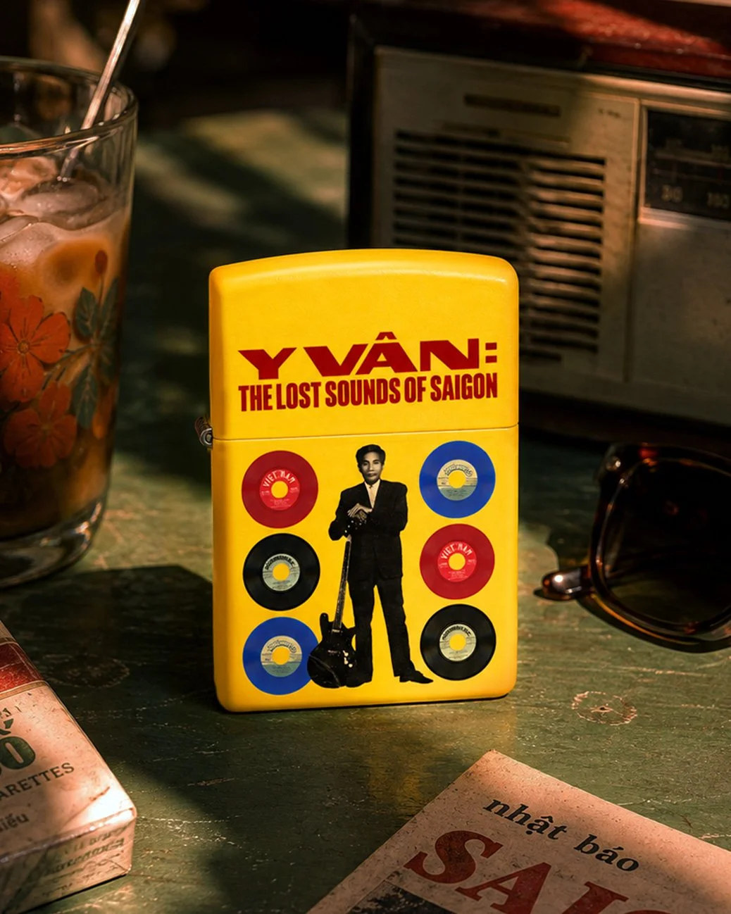 Y Vân Zippo | Classic Sunflower