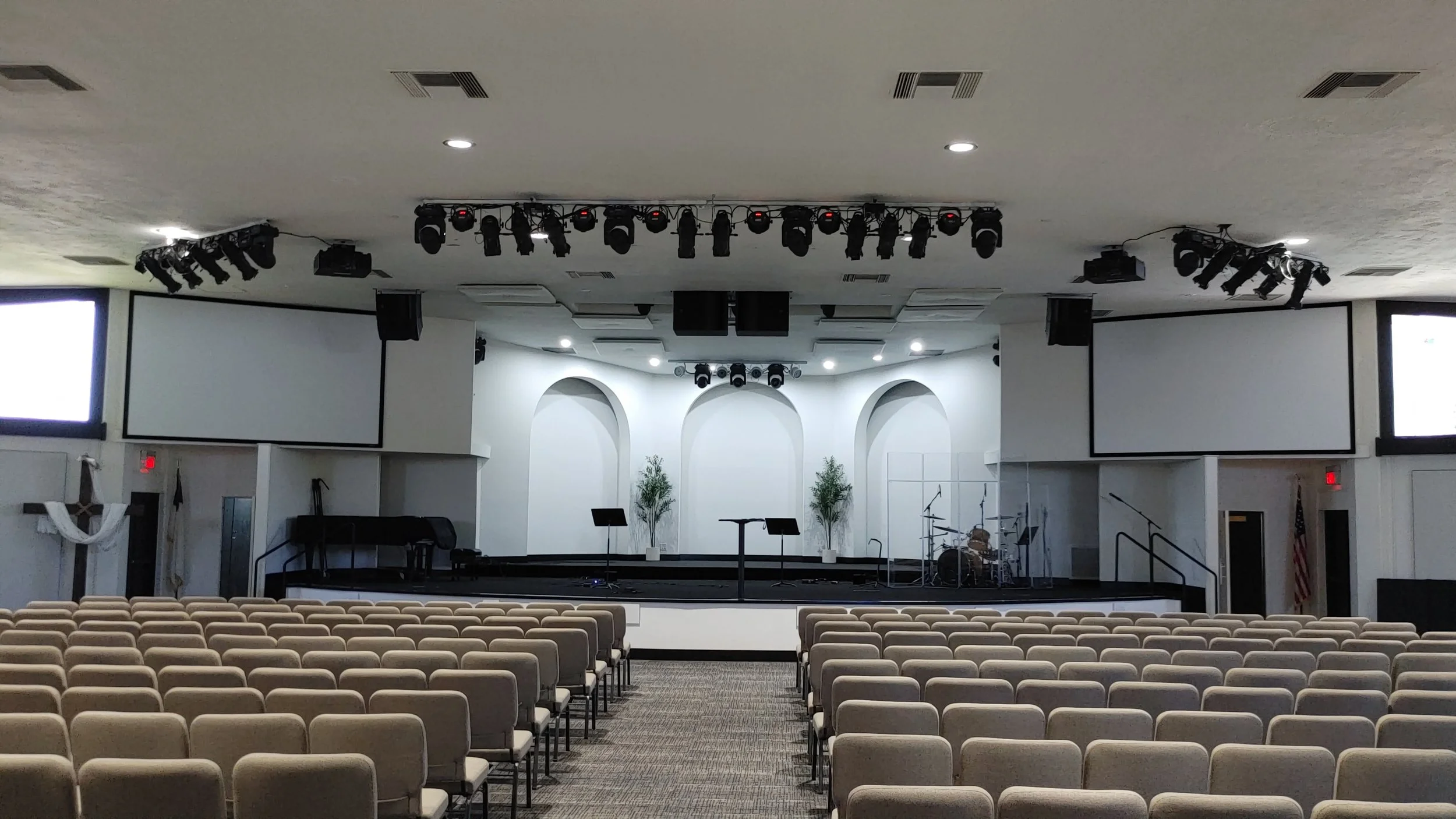 Crosspoint Church - Huntington Beach