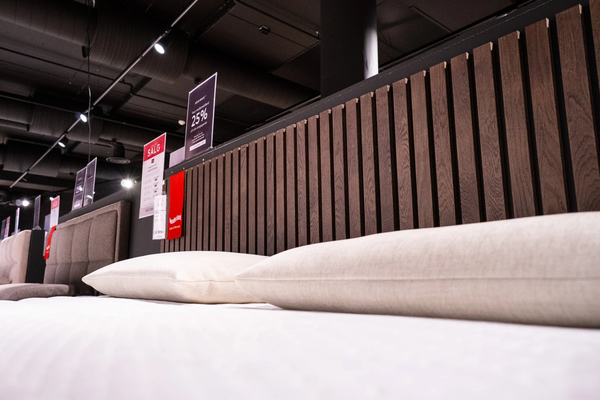 🛋️ Flotte m&oslash;bler og interi&oslash;rfavoritter p&aring; salg hos Skeidar Bod&oslash; ✨

Januarsalget fortsetter, og enten du er p&aring; jakt etter ny sofa, spisebord eller andre detaljer som gir hjemmet ditt et l&oslash;ft - er dette en perfe