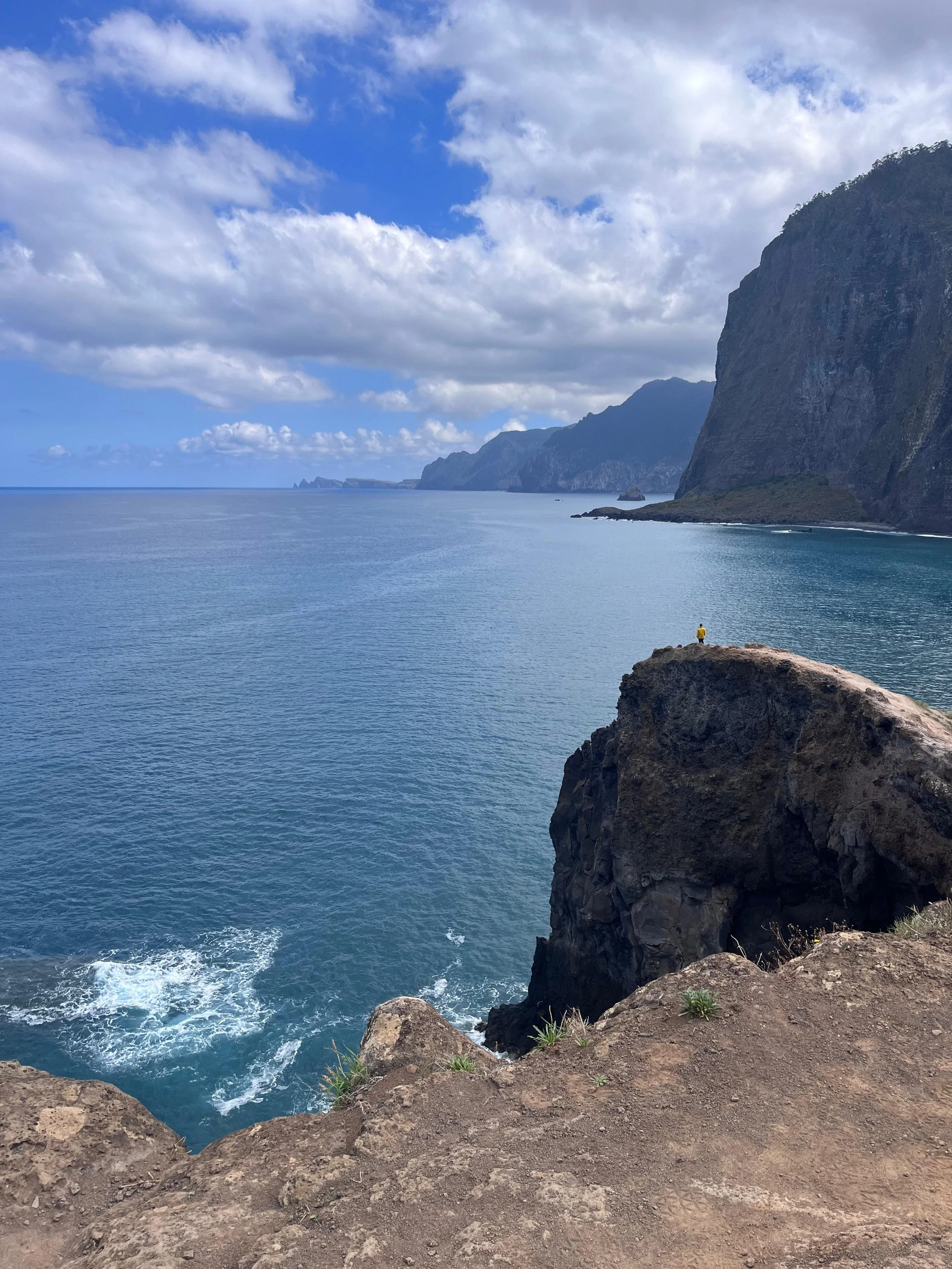 Tours na ilha da madeira. Tour 4x4. Passeios em grupo. Safari Madeira O que fazer na madeira. Atividades em grupo.