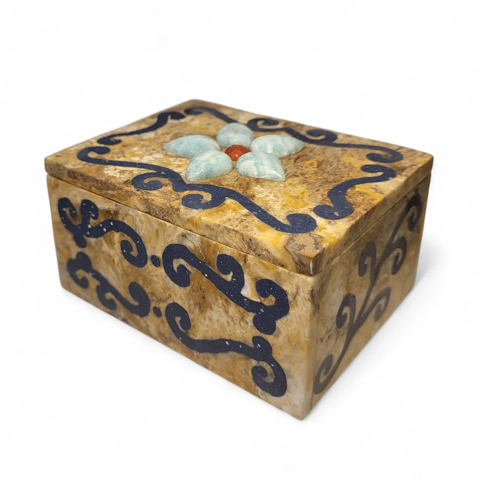 WhatsApp Image 2025-10-14 at 16.53.51_acfd5922.jpg