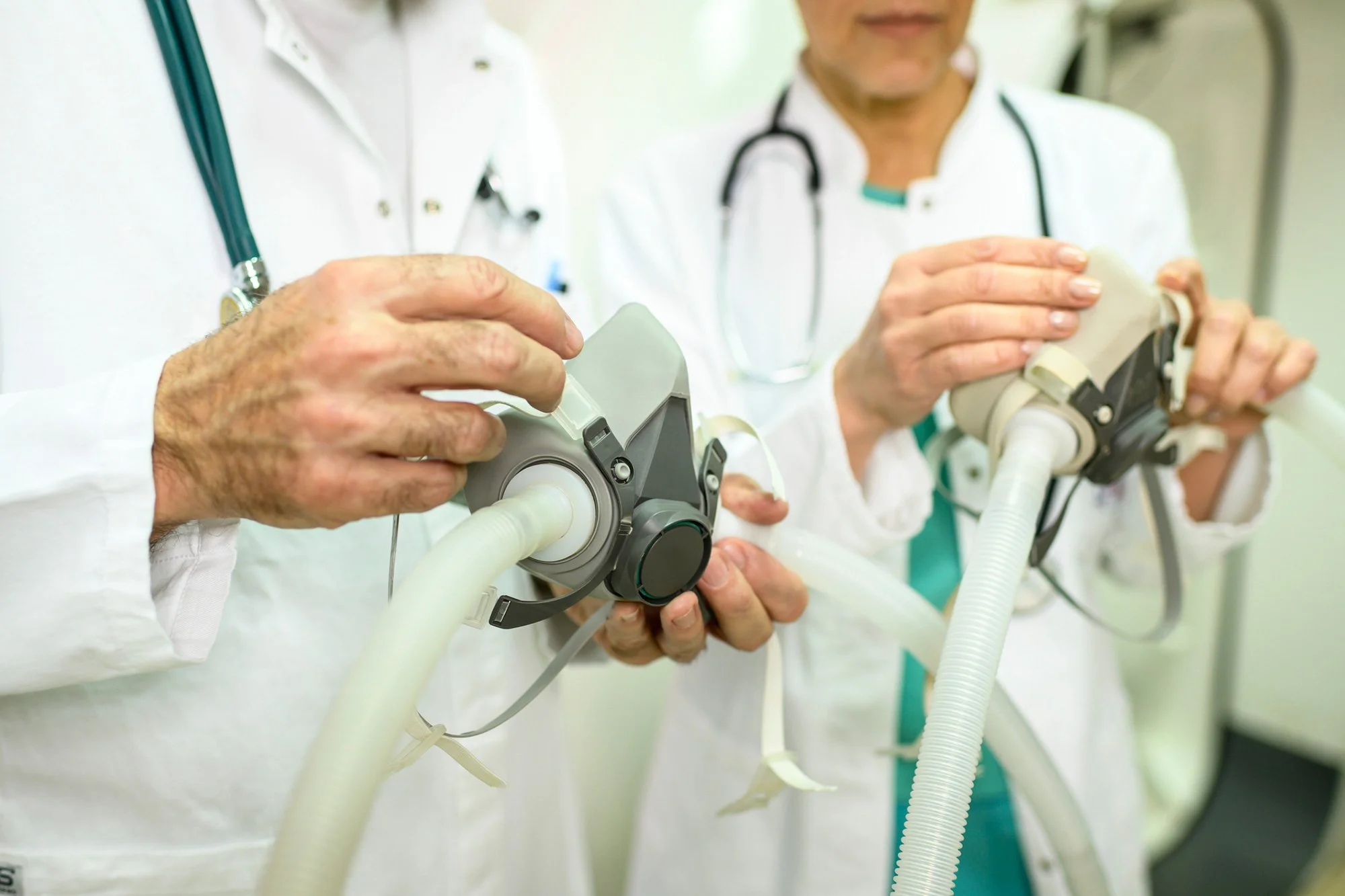Rationale, Study Design Considerations and Protocol Recommendations for treating COVID-19 patients with Hyperbaric Oxygen