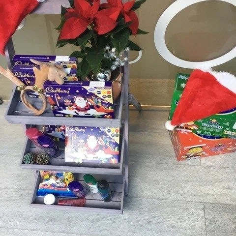 Thank you to everyone who has dropped in donations for COPE Galway's Christmas Wishlist collection so far! Donations can still be dropped into our clinic located on Merchant's Road until 12th December.

#cosychristmas #Christmas #familiesinneed #give