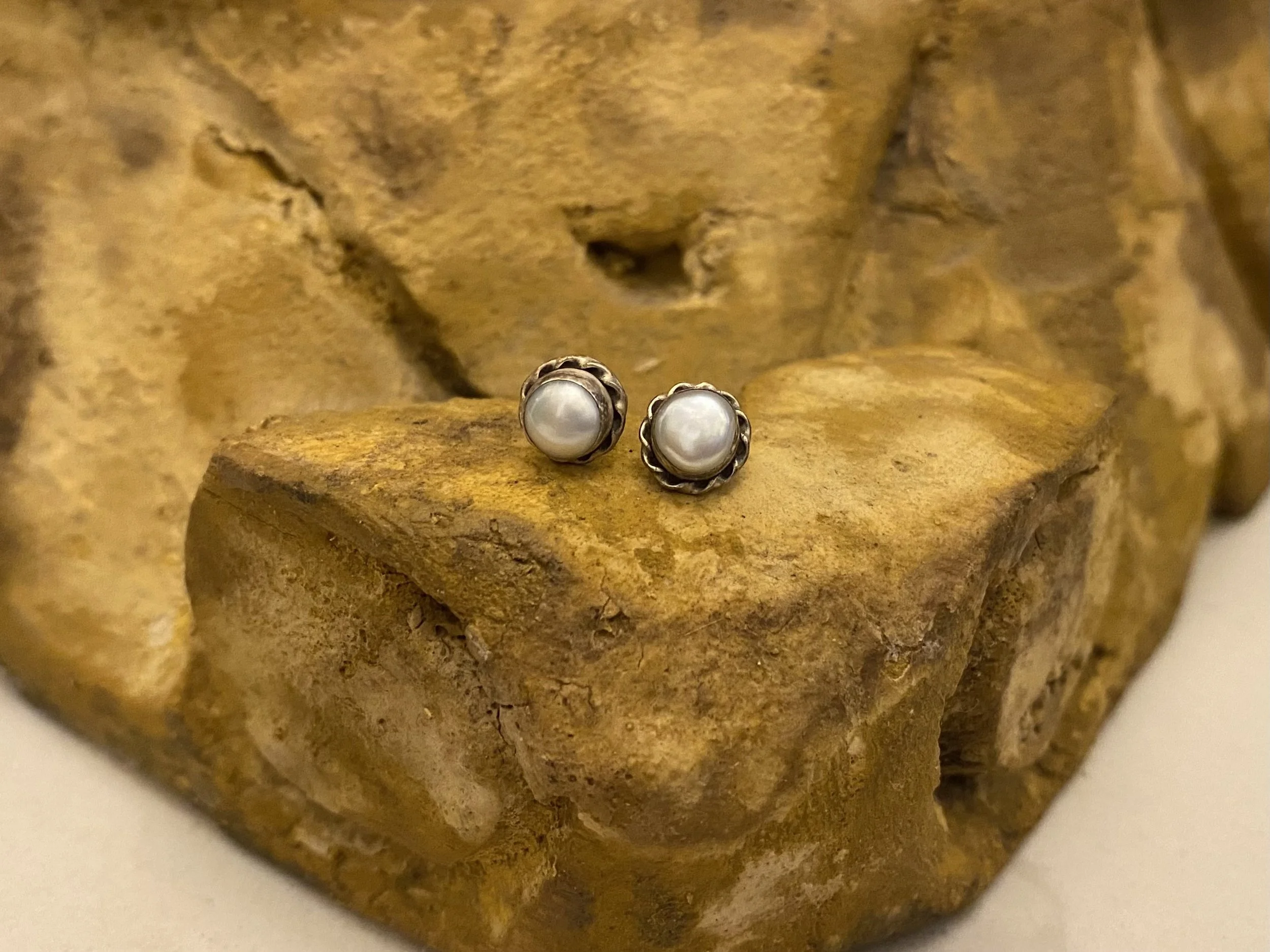 Natural Pearl Studs
