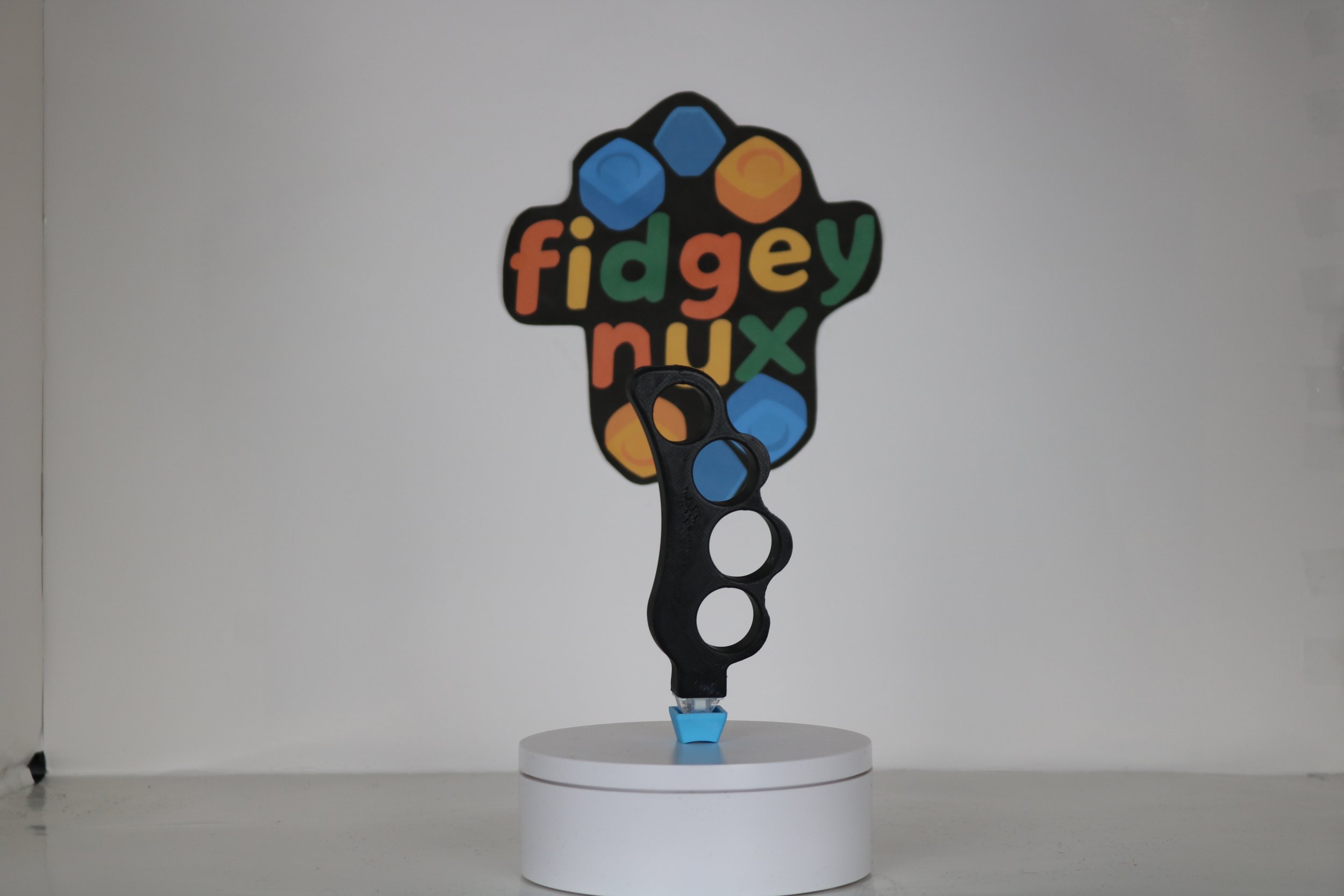 Nux (with straight key)