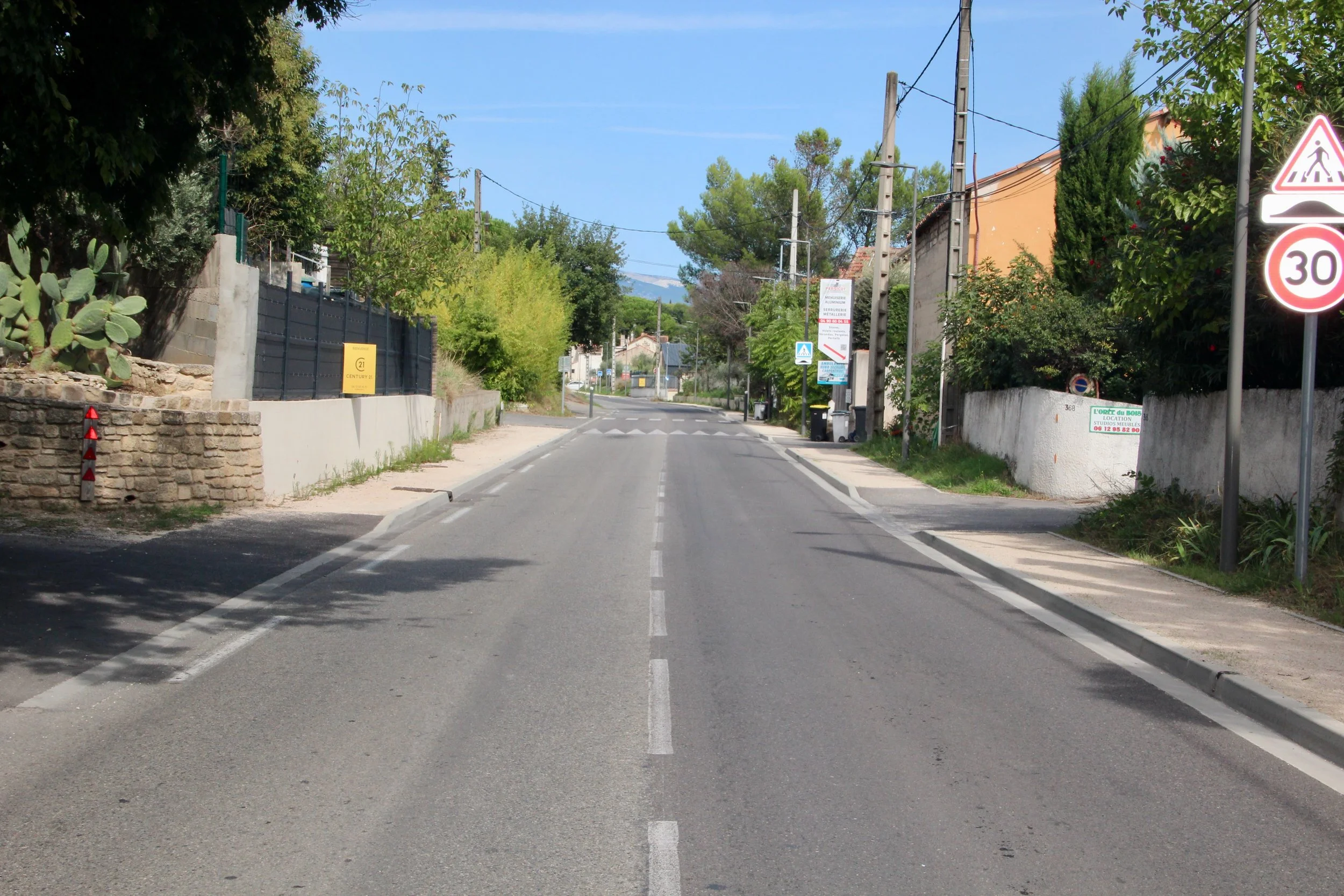Avenue Jean Moulin, ajout d'un trottoir