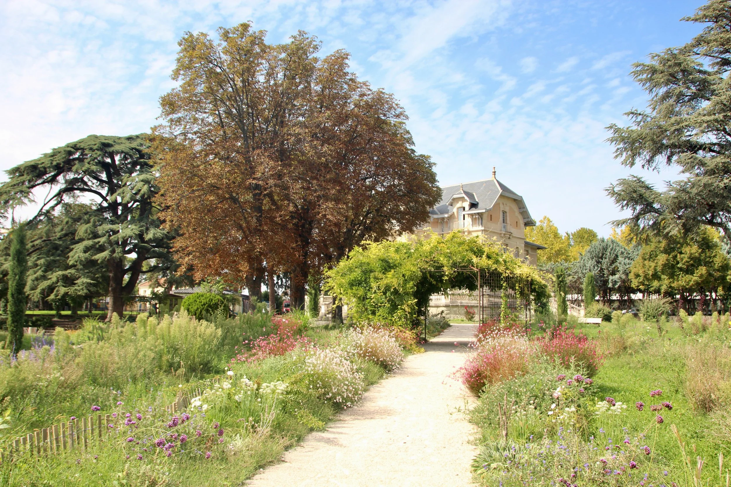 Parc du château de la Roseraie