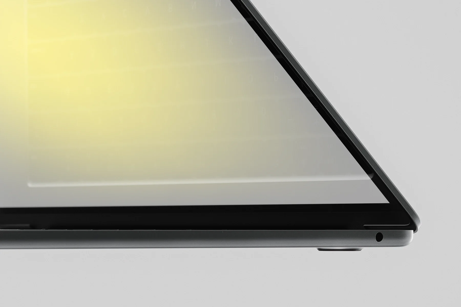 MacBook_Air_4 3.webp