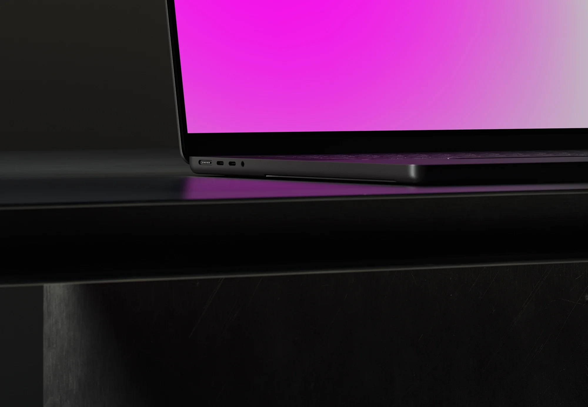 MacBook_Pro_16 3.webp