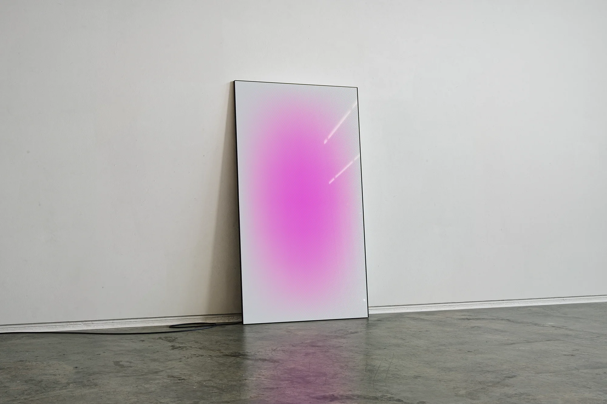 Vertical_Display_5 2.webp