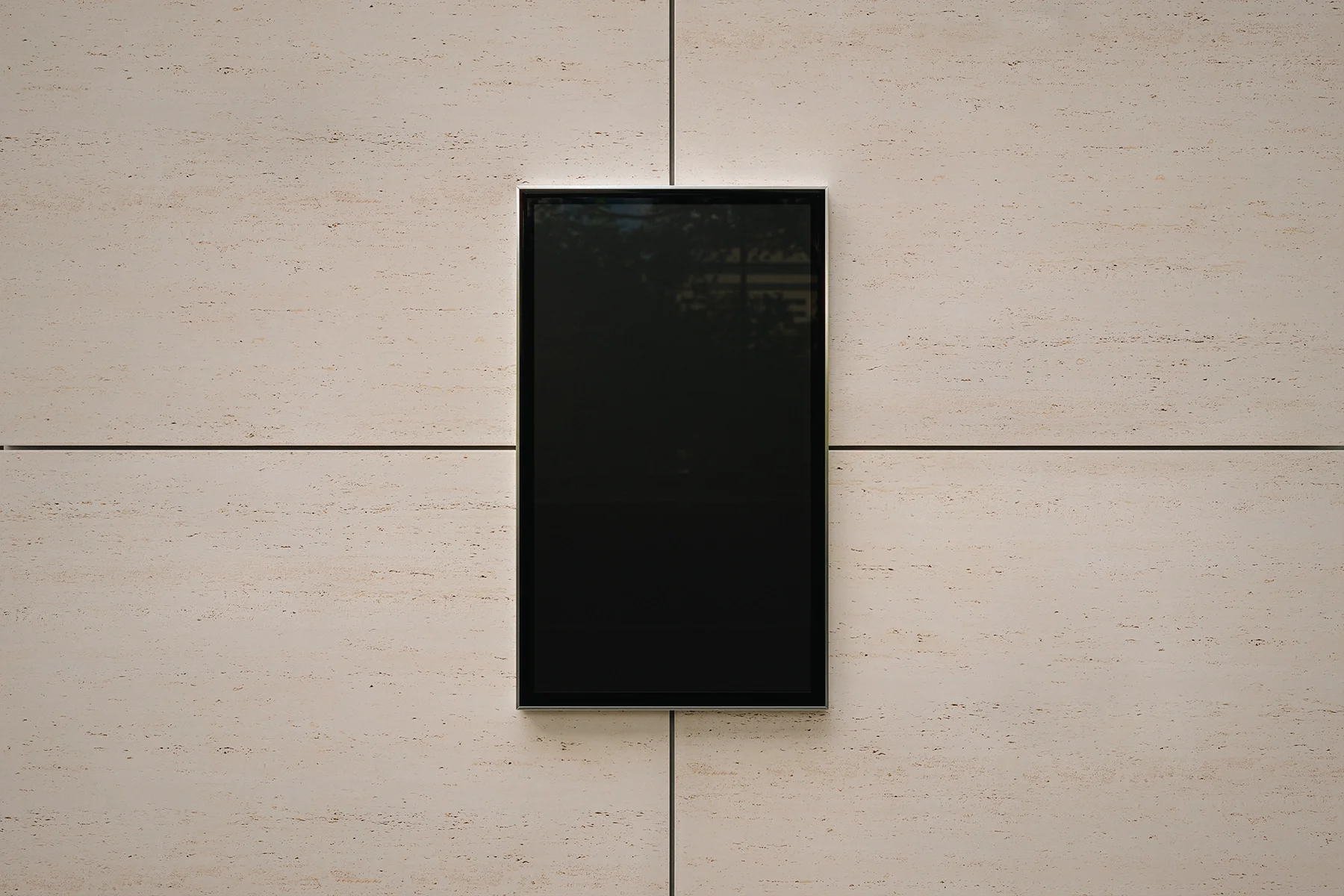 Vertical_Display_7 1.webp