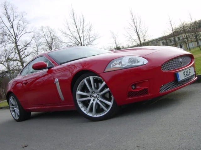 JaguarXKRnewSalsared 061.jpeg