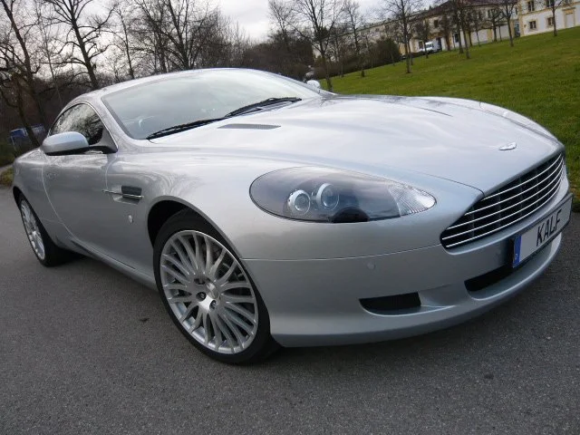 AstonMartinDB9TitaniumMY09 118.jpeg