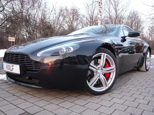 AstonMartinV8SportpackOnyx 001.jpeg