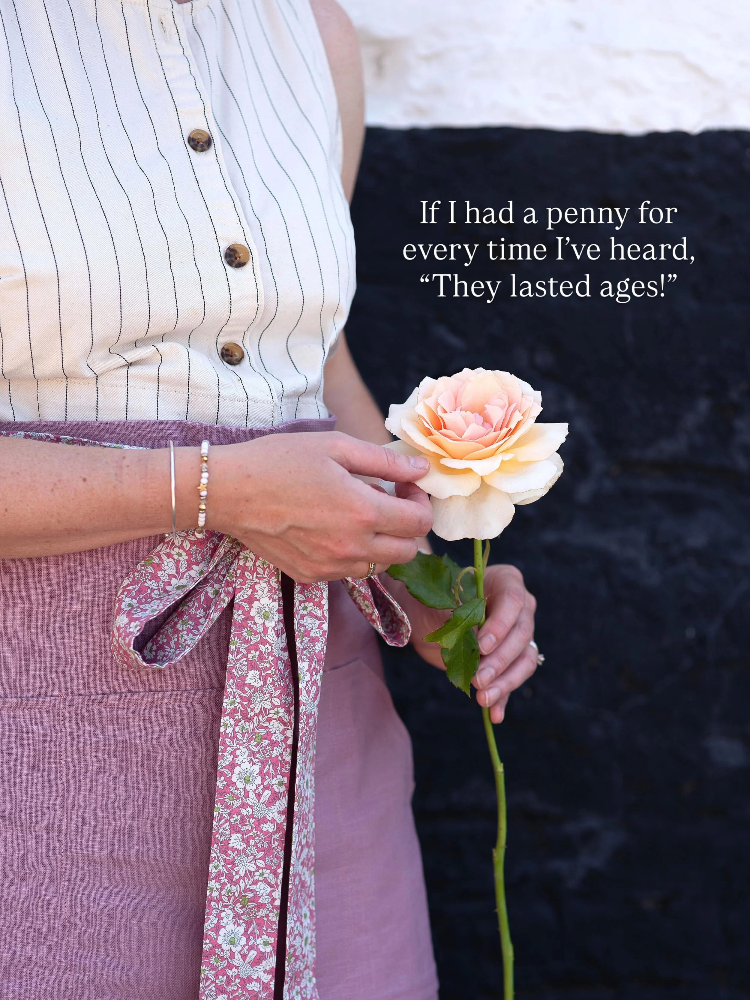 I get it, we all want our flowers to last a long time&hellip; but really, they&rsquo;re not meant to last forever&hellip; I believe part of their job is to remind us to be present while they&rsquo;re here.

I&rsquo;m not sure how many times I stopped
