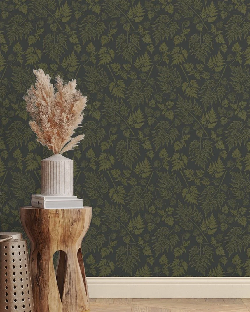 Parsley - Hedgerow 🌿

Hedgerow balances forest green with olive - a classic palette that anchors the design in the English countryside.

Long associated with verges, gardens, and field margins, this colourway celebrates parsley&rsquo;s quiet abundan