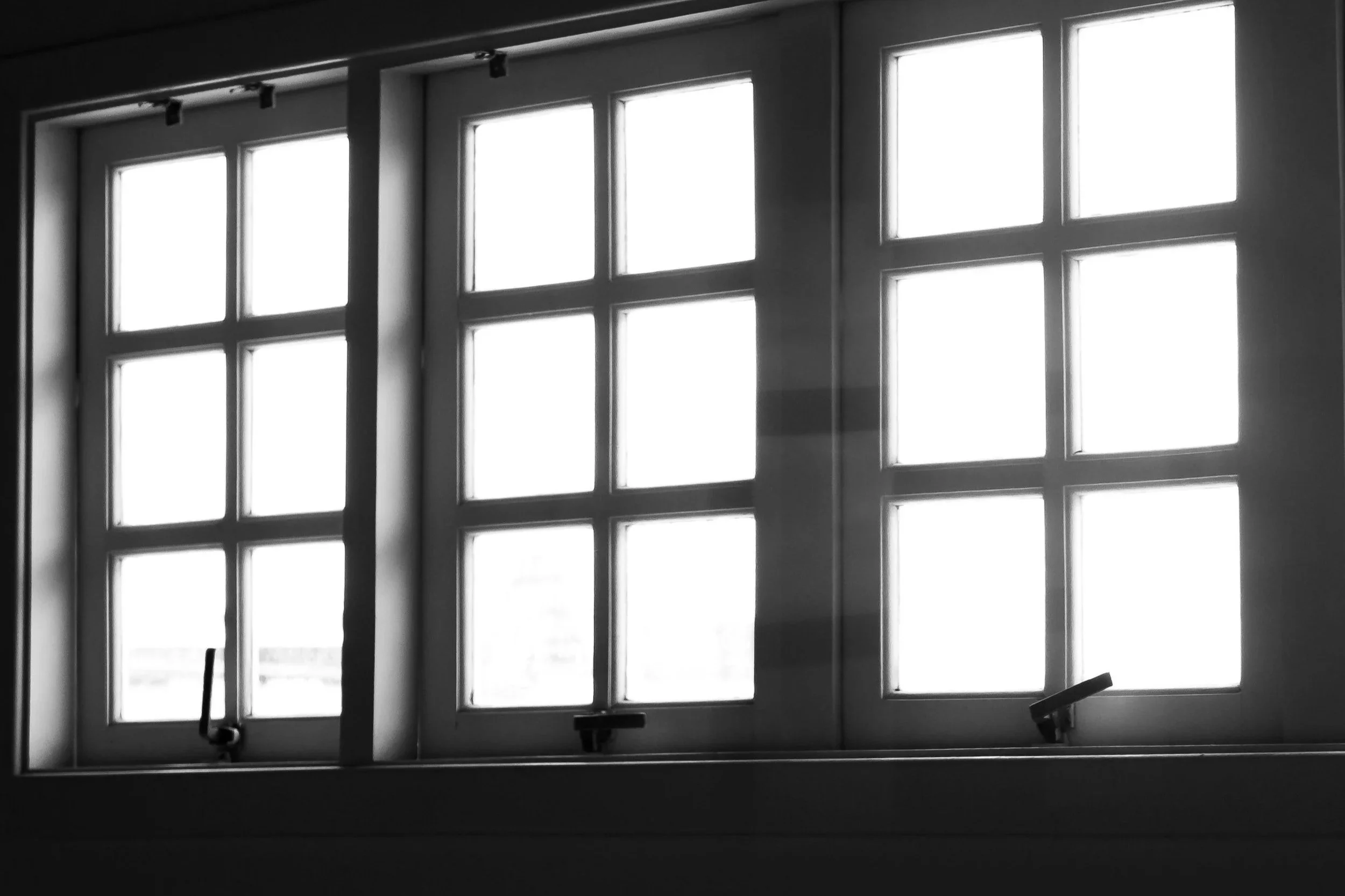 Caixilharia - Construção - Edizur.