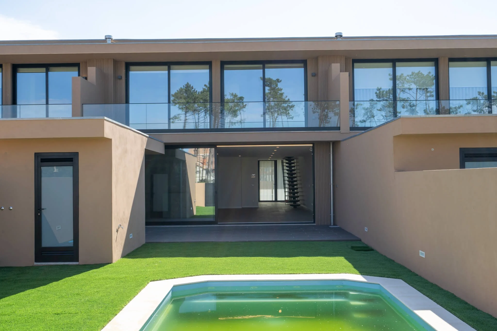 Novos apartamentos residenciais de alta qualidade – Edizur