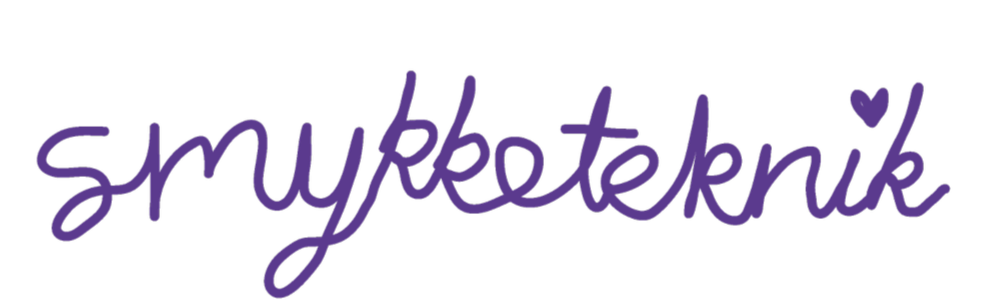 Teksten 'smykketeknik' skrevet i lilla med et hjerte over 'i'.