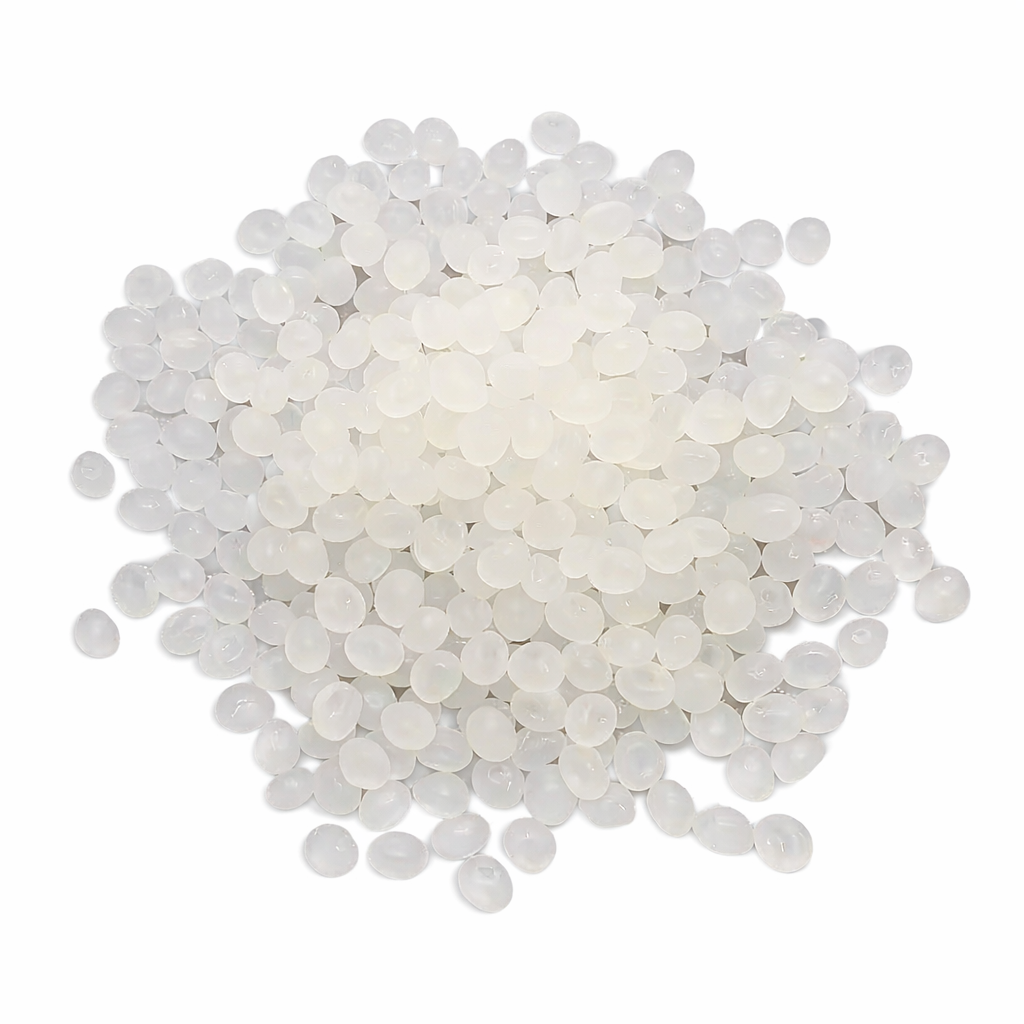 Beyaz küçük topaklar halinde jel benzeri madde, muhtemelen tıbbi veya kozmetik kullanım için.