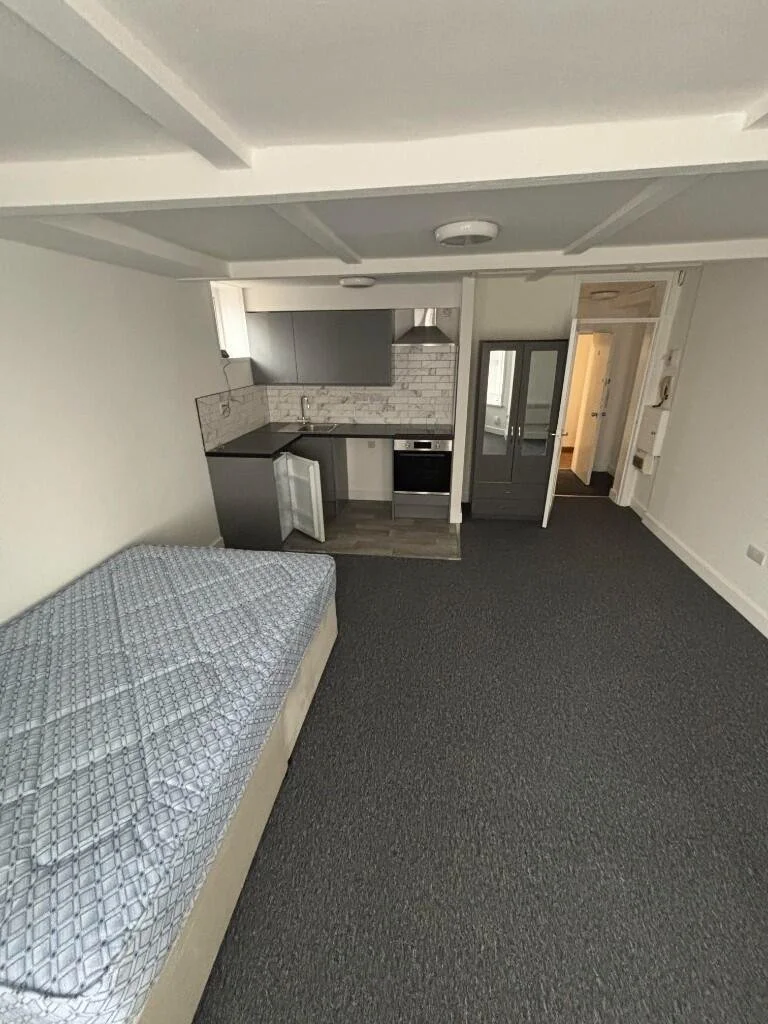 flat-to-rent-Westwood-Road-Southampton-Ancla-Lettings.jpeg