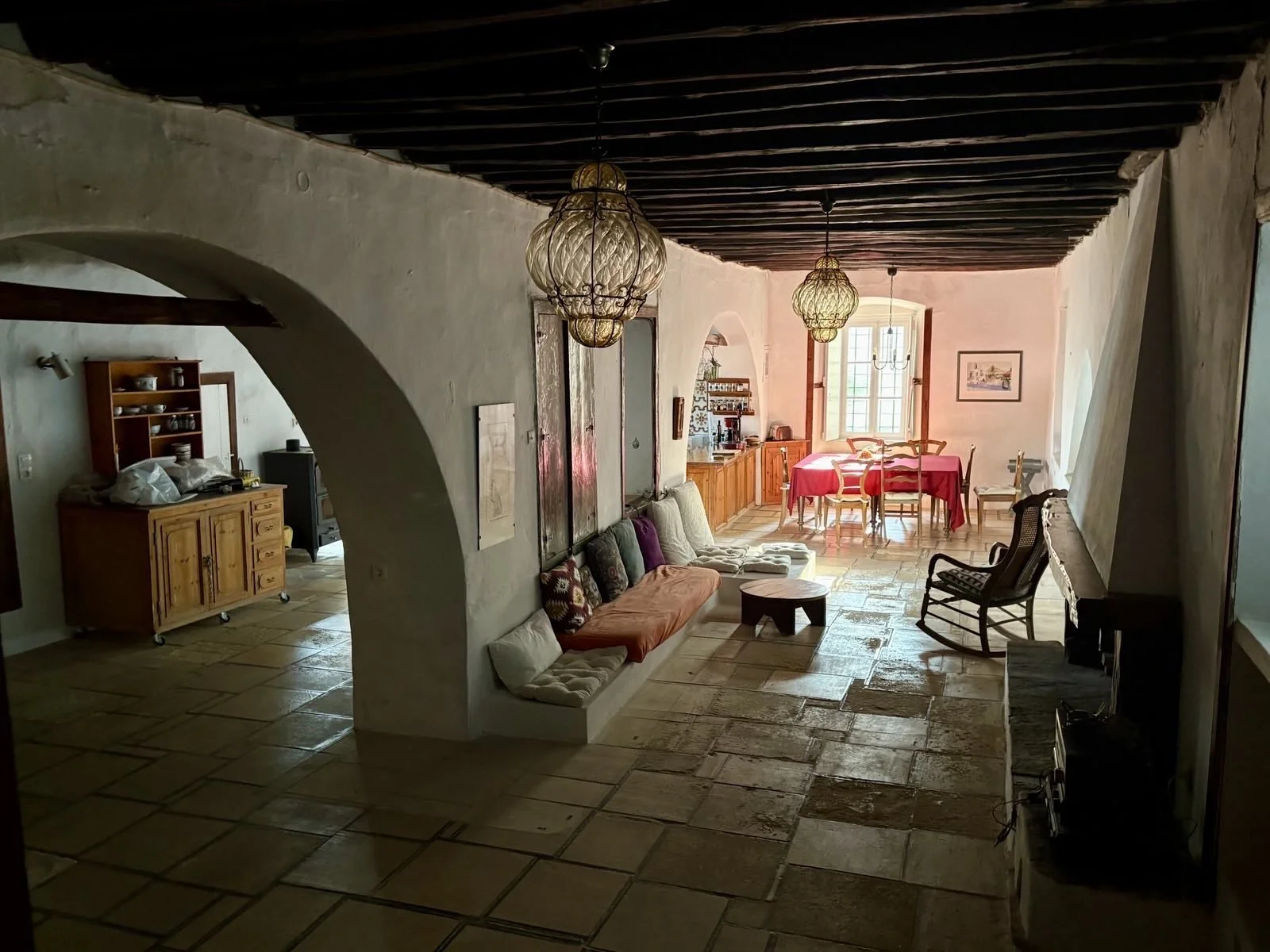 Living room other side.JPG