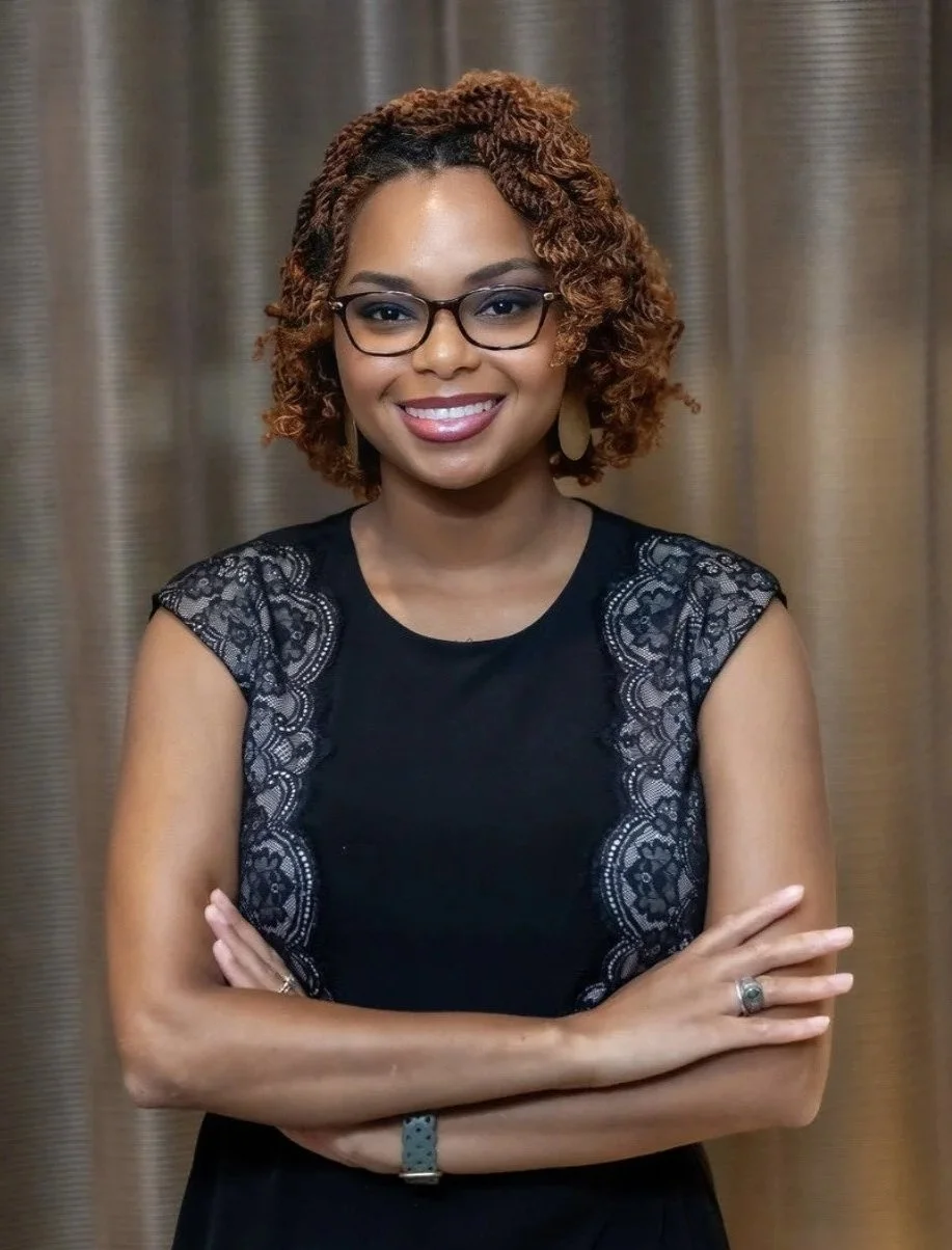 Niasha Hoover Therapist Headshot
