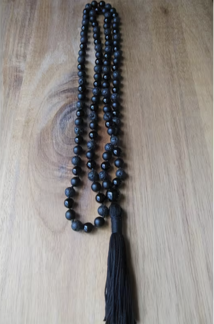 🌙 Collier Mala “Sérénité Intérieure” – 108 perles