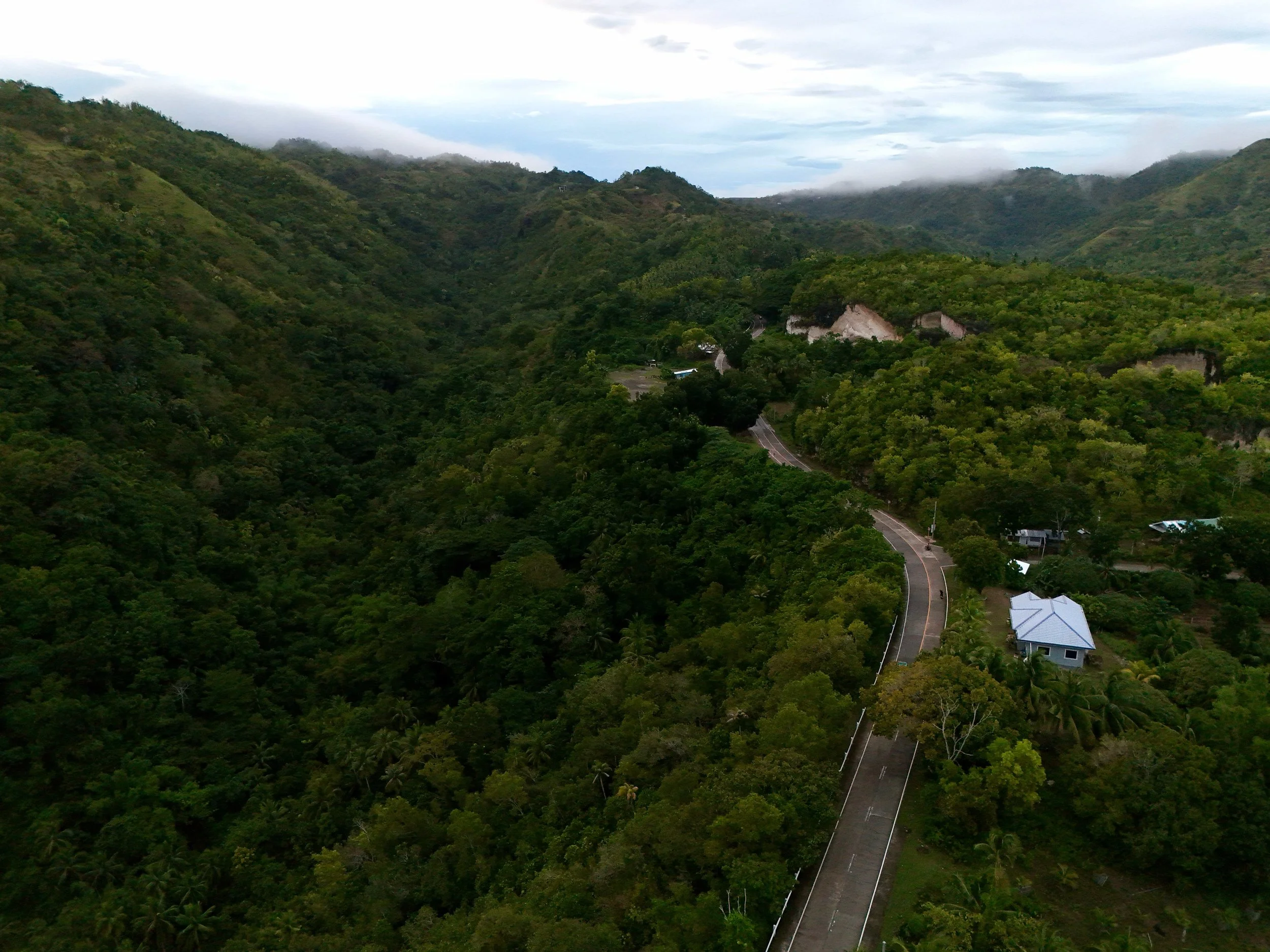 dji_fly_20251201_171230_0207_1764916399300_photo.jpg
