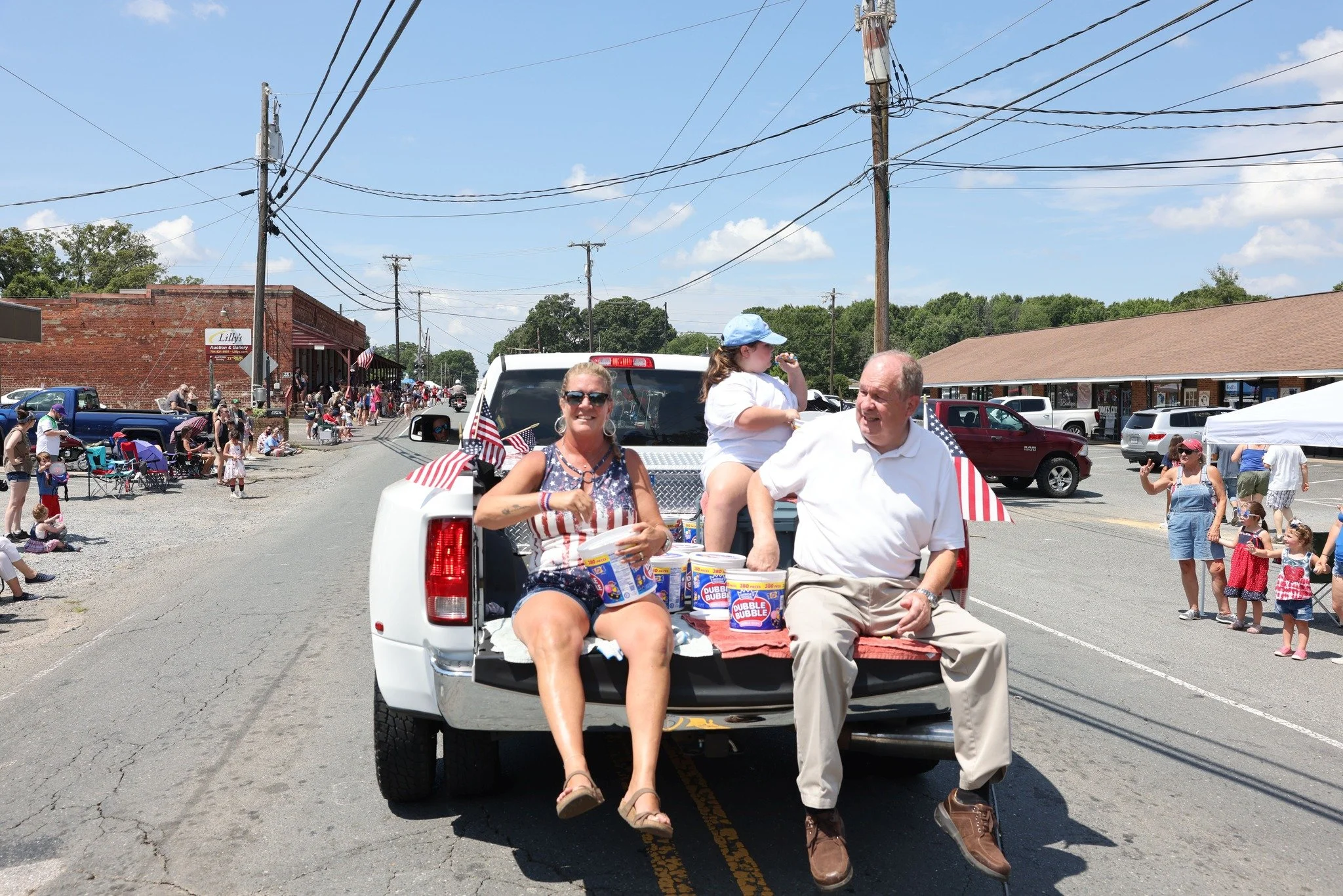 EGC2026.Campaign.Photo.Sheriff.Parade.July4_2.jpg