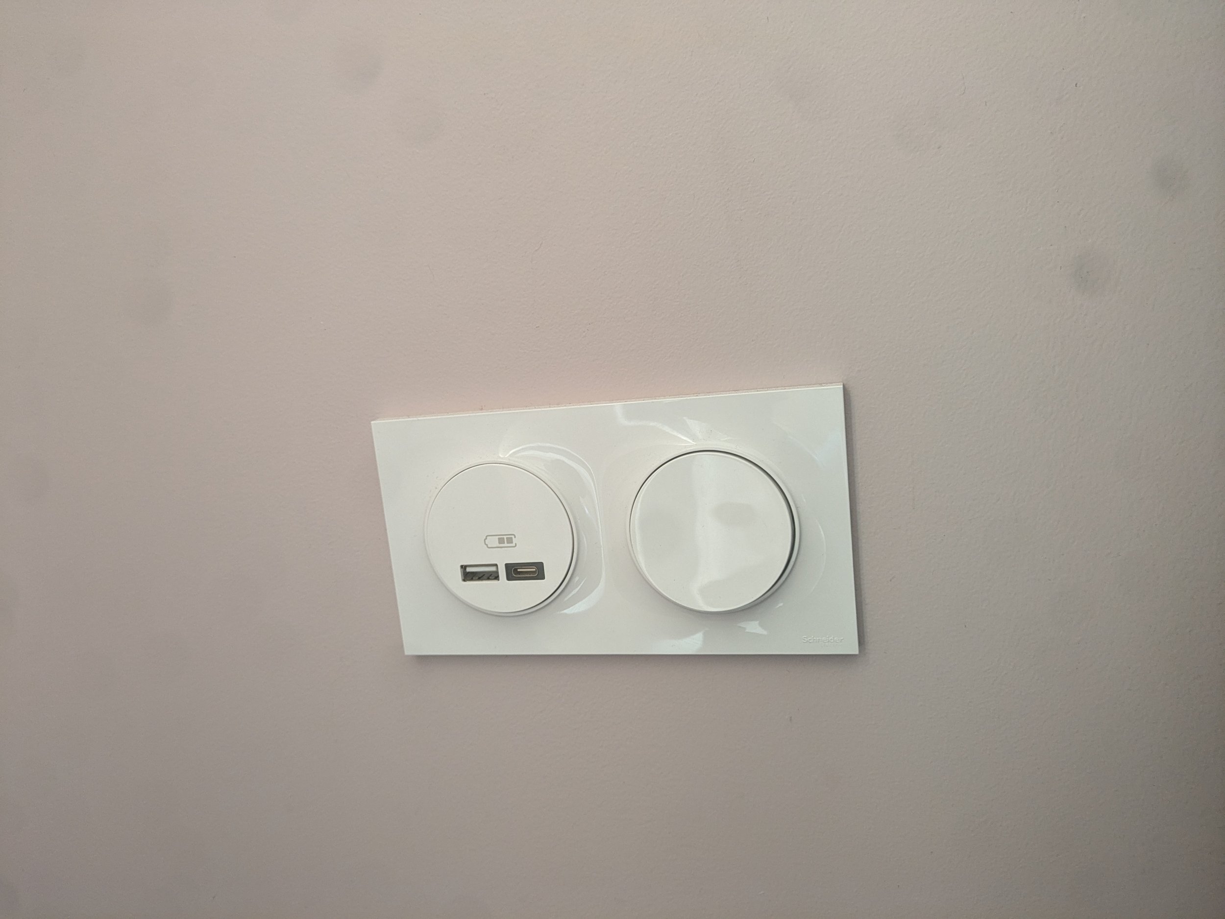 Remplacement d'appareillages électriques