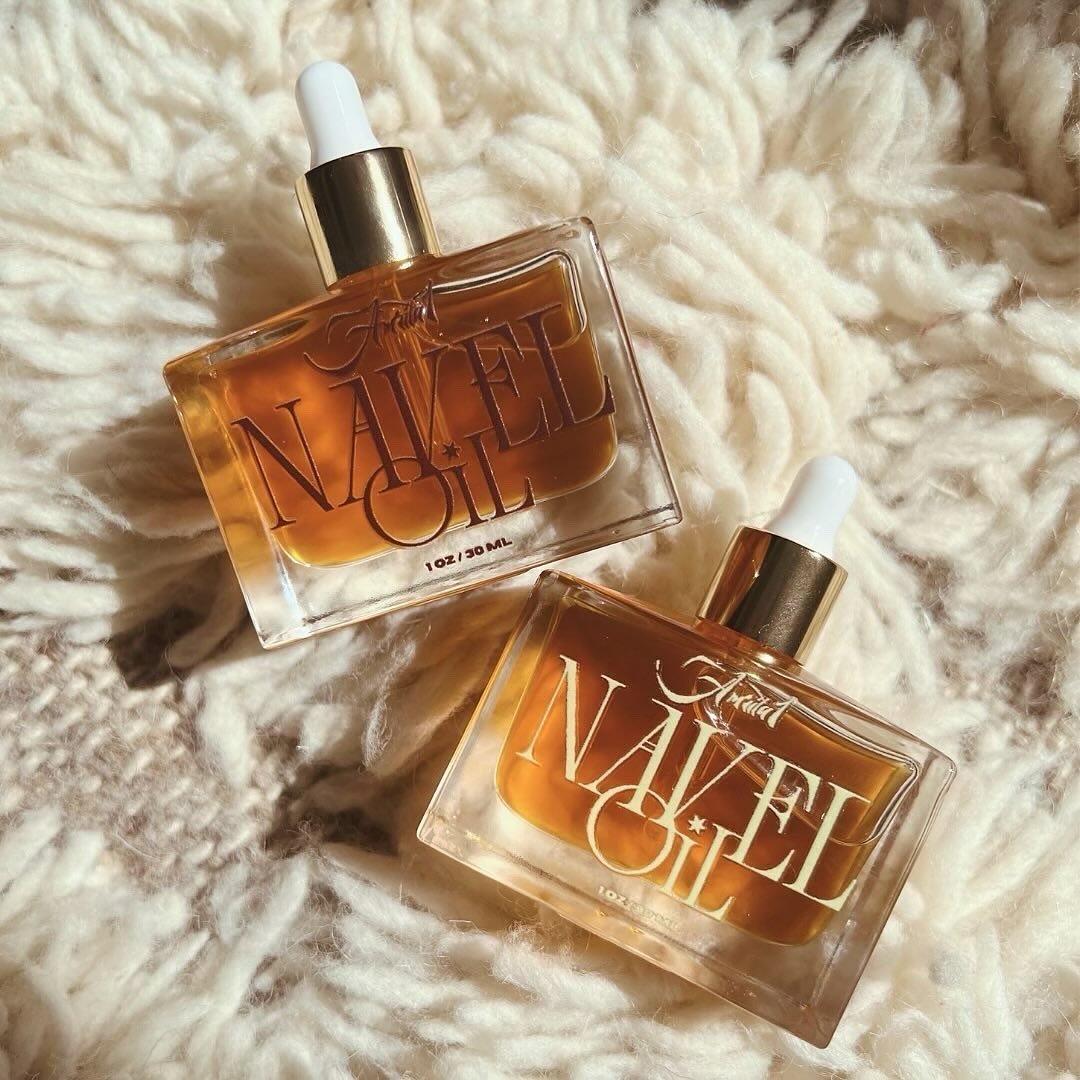 One who sees beauty 🤍 Nargis, Vladimir Polkovnikov (1965) 🤍 Our gut healing, soothing, sleep inducing botanical navel oil is available now 🤍