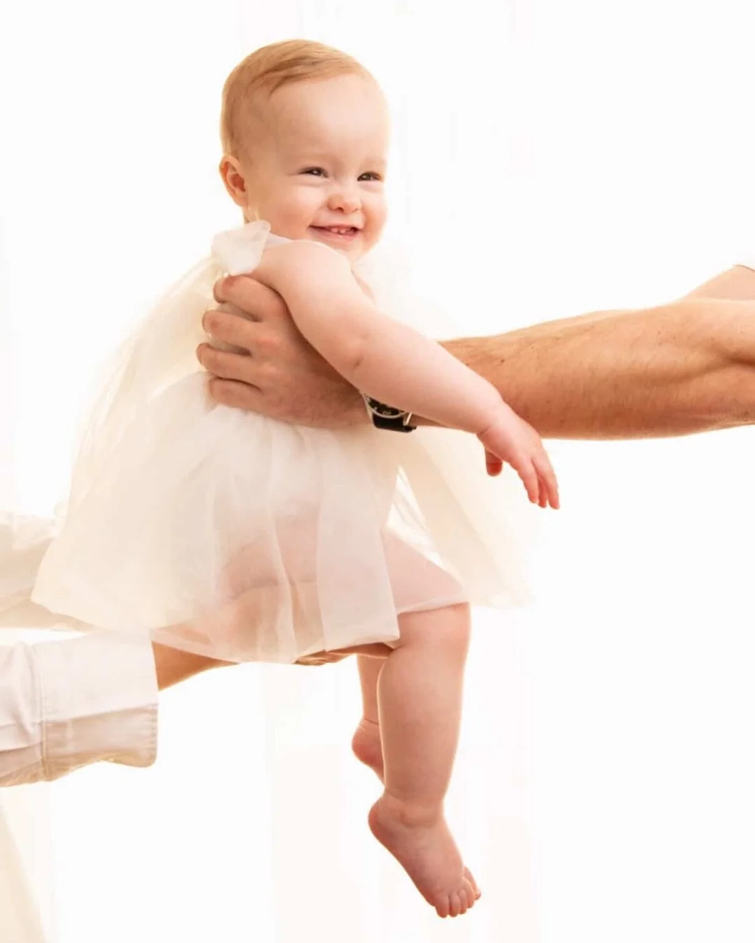 CARDIFF MUMS &mdash; this one is for you 🤍

To celebrate Mother&rsquo;s Day, we&rsquo;ve teamed up to give one lucky family something every parent wishes they had more of&hellip;

beautiful memories and better sleep.

Because the truth is&hellip;

M